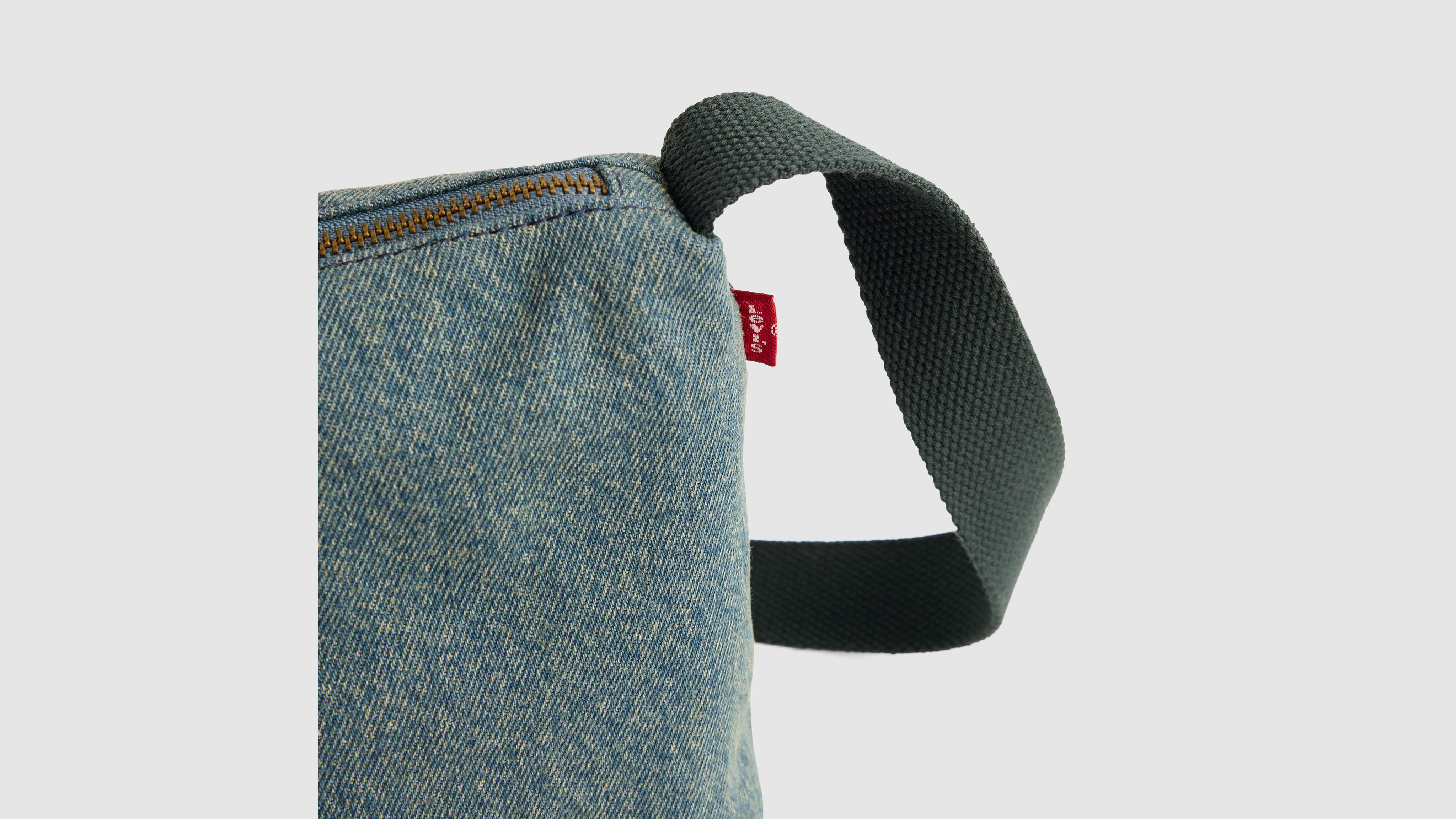 Levi's® Ali Kleine Schultertasche 4