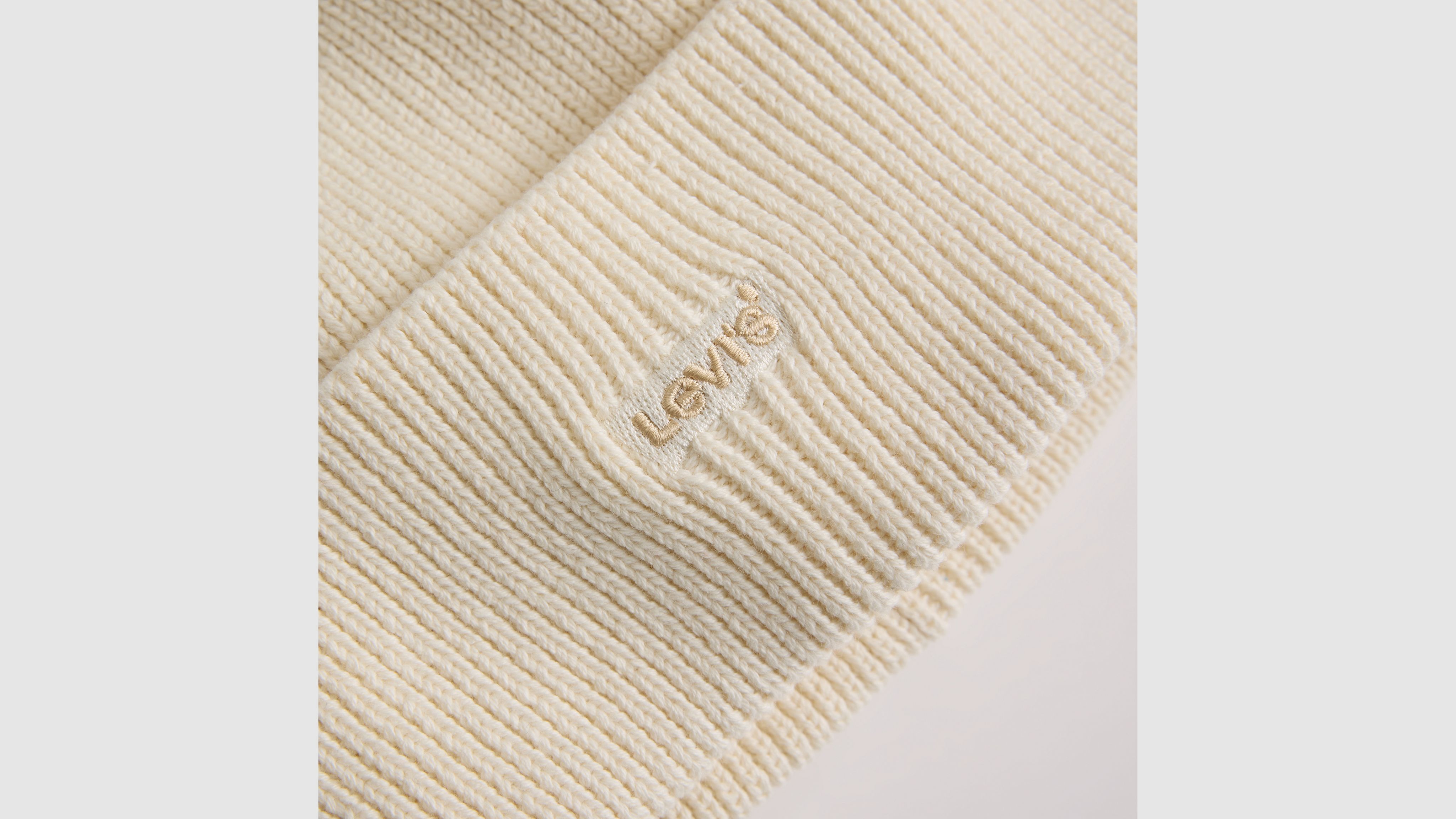 Essential Beanie 4