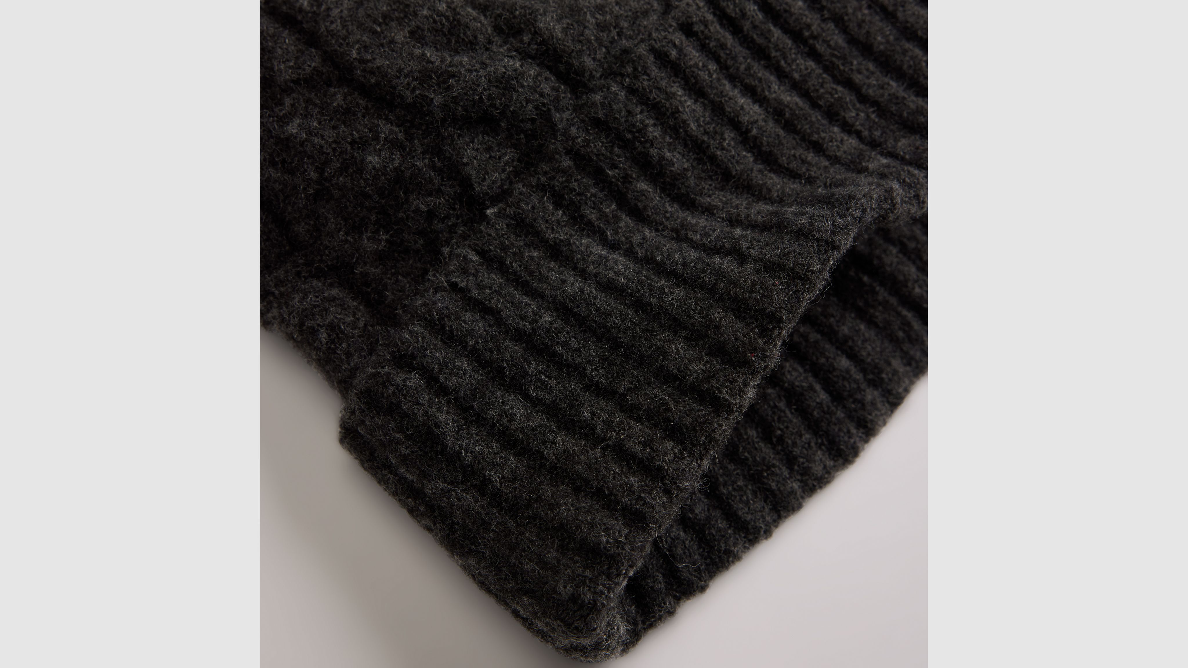 Backpatch Women's Beanie