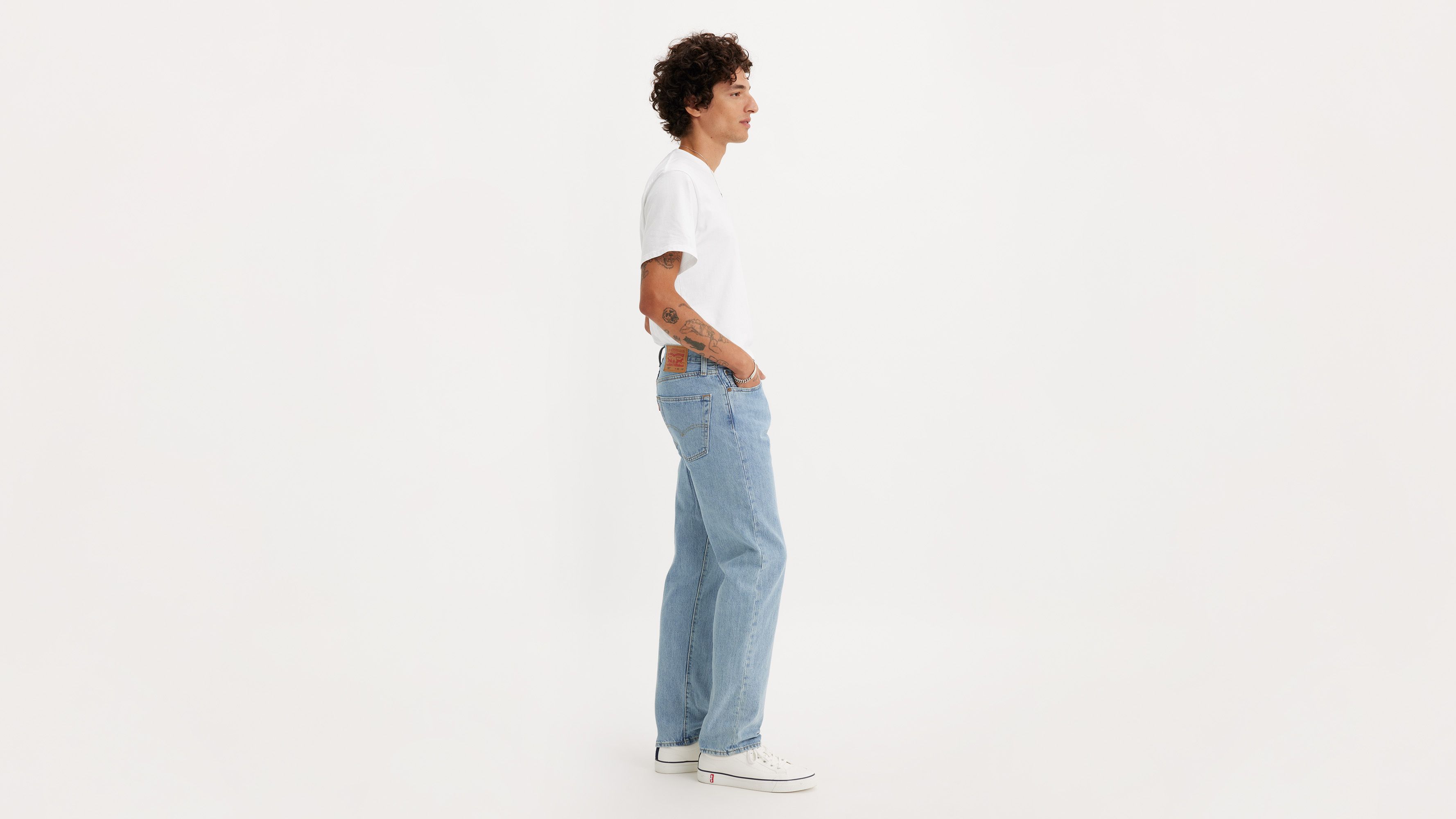 levis light jeans