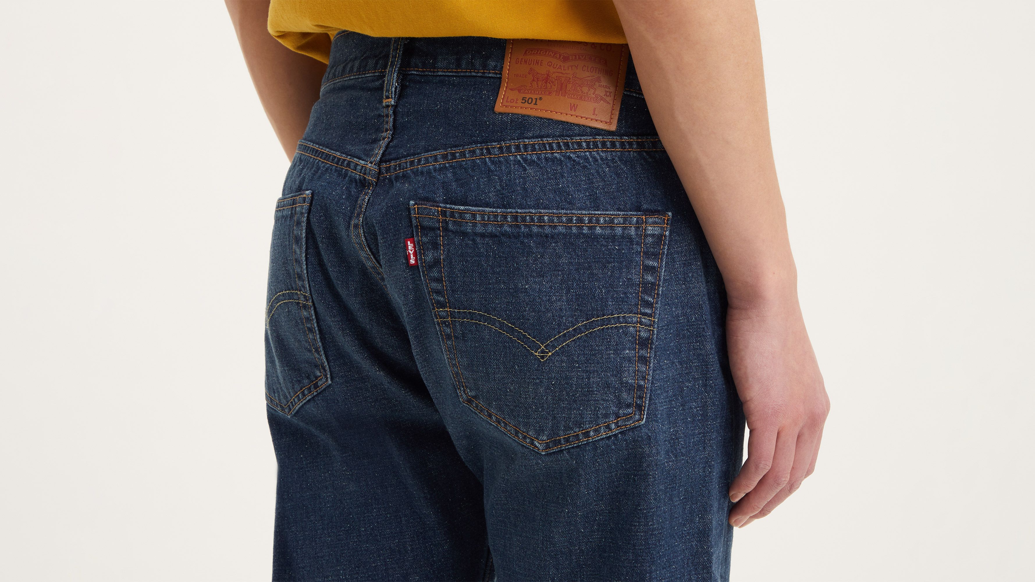 Kleding Gender-neutrale kleding volwassenen Jeans Levi's 505 High Rise taille donkerblauwe jeans Vintage originele jaren 80 USA Rood Tab 33x33.75 33x34tag 