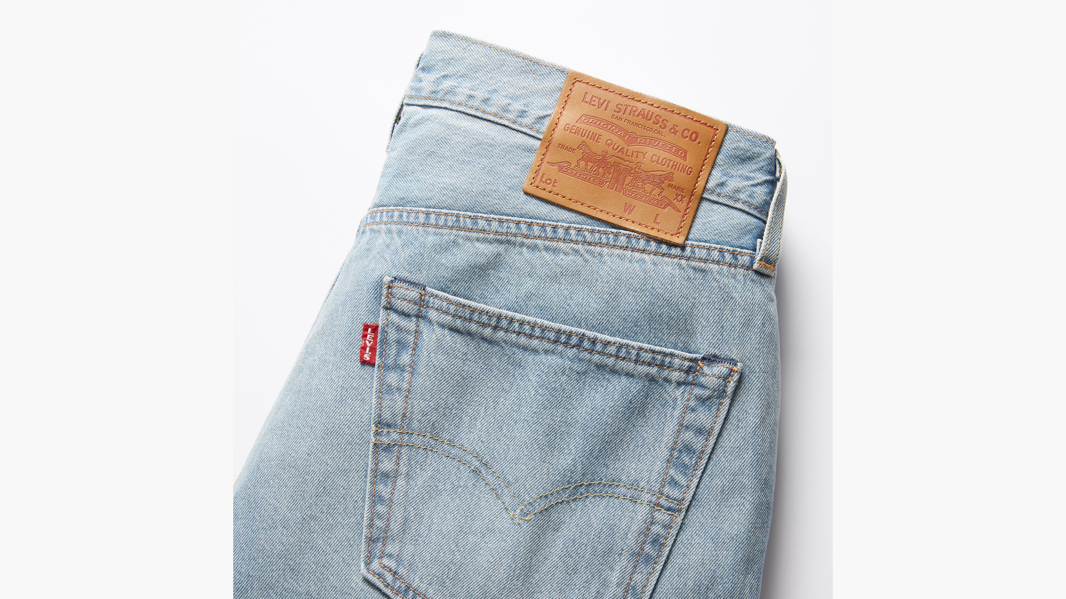 Light blue outlet 501 levi jeans