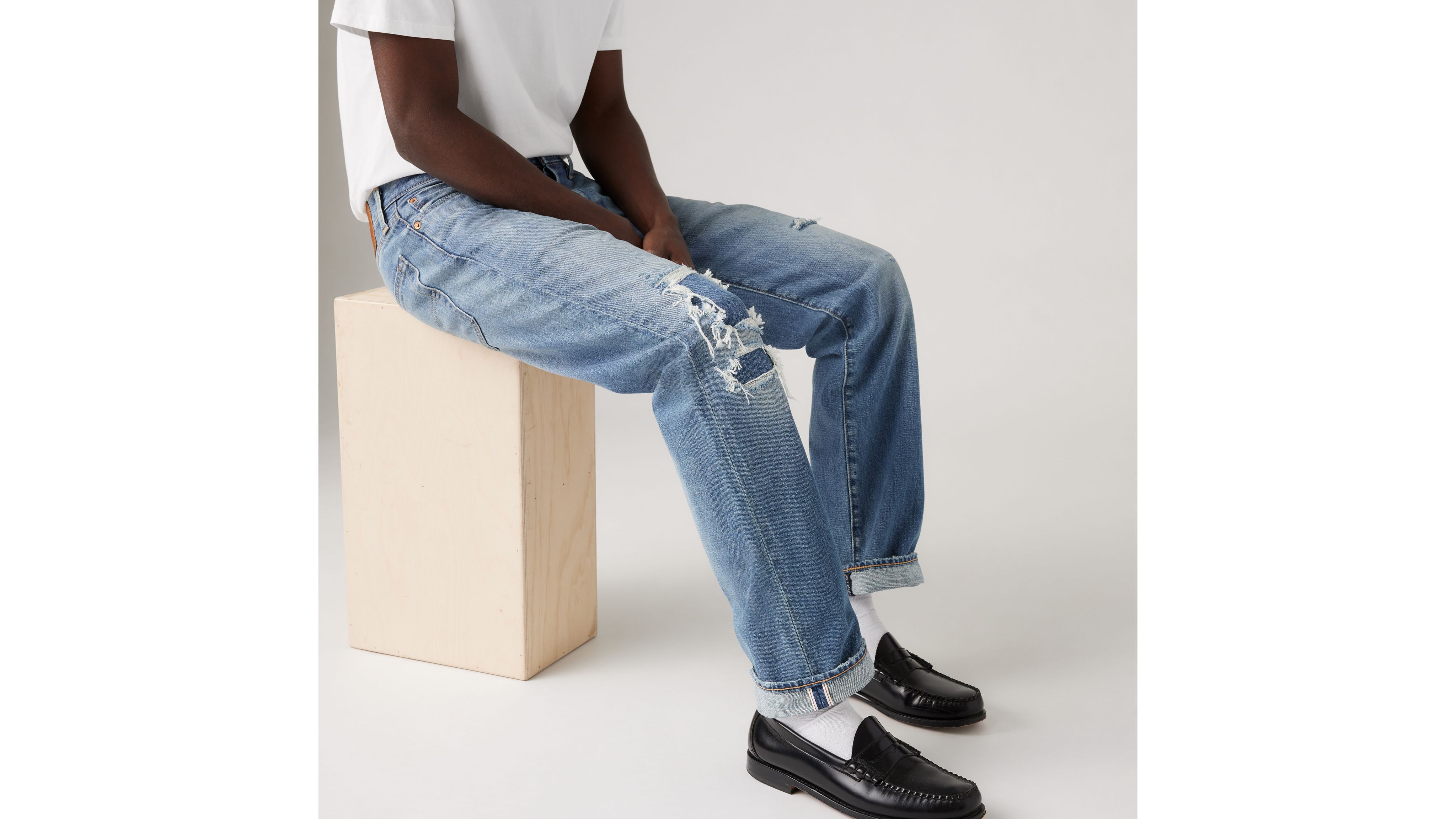 501® Original Selvedge Jeans 2