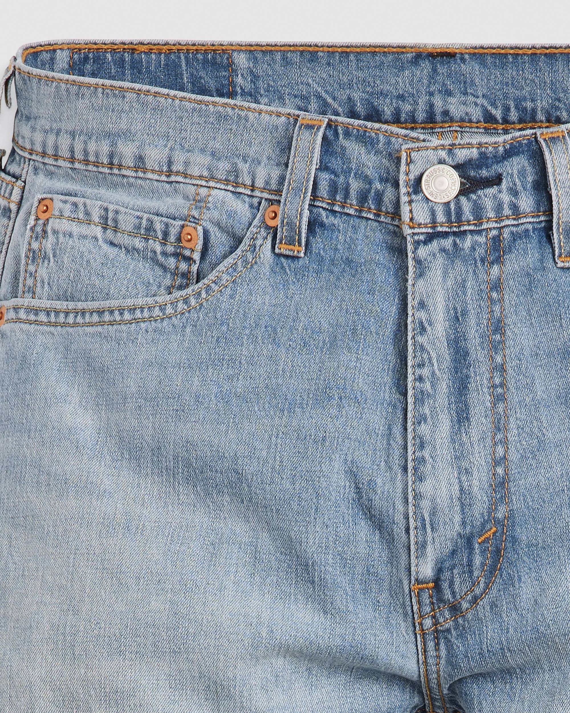 505™ Regular Fit Lightweight Men's Jeans - Medium Wash 505™ Regular Fit Lightweight Men's Jeans - Medium Wash