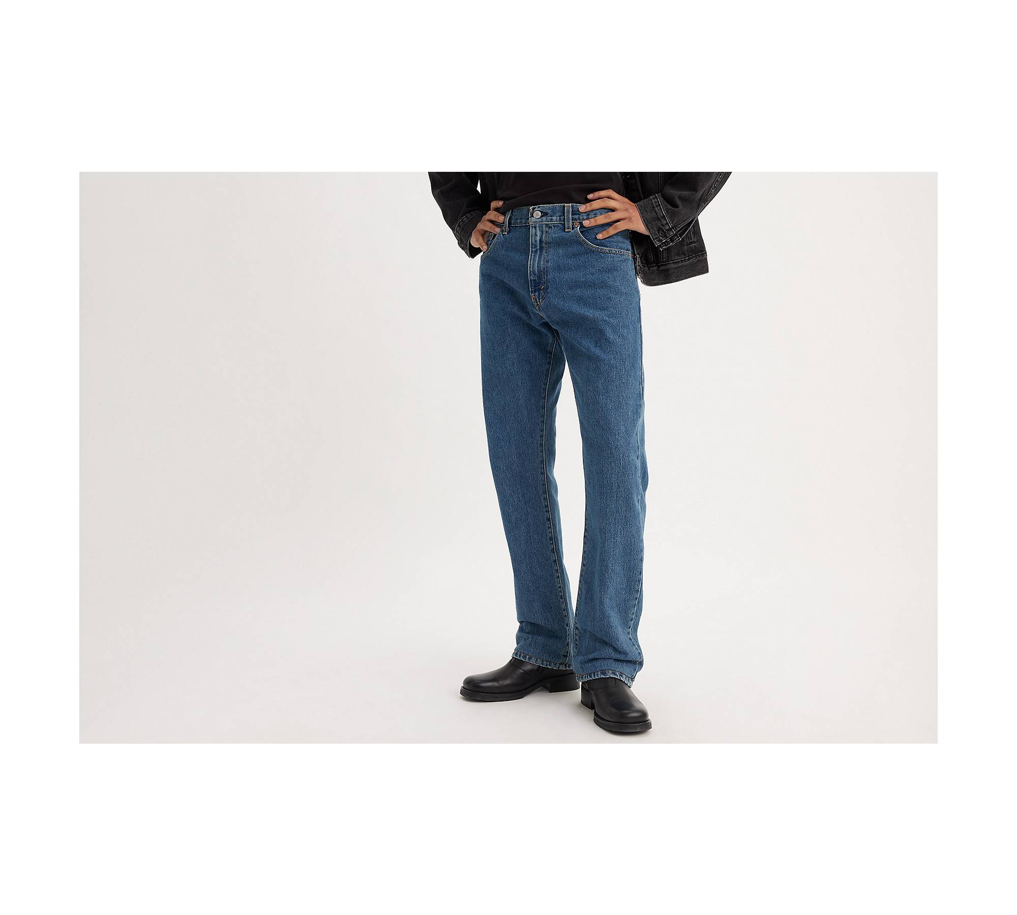 Medium Wash Bootcut 517™ | US - Men\'s Jeans Levi\'s®