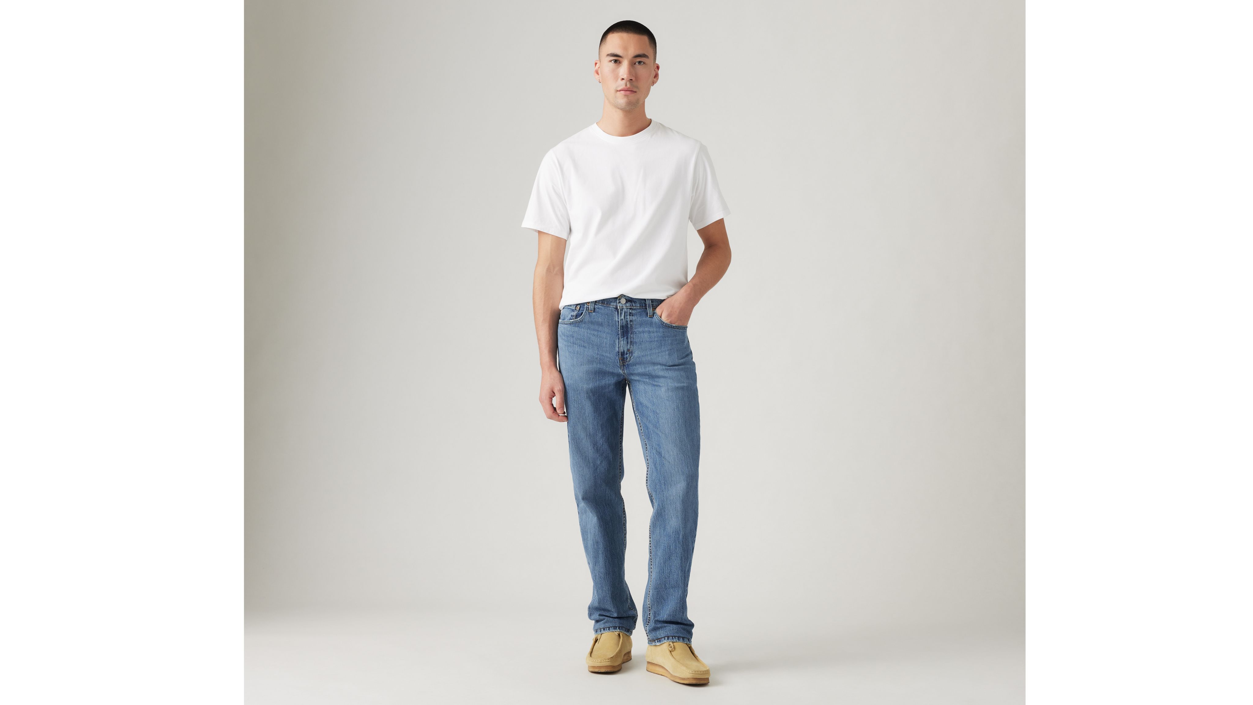 Men's Relaxed Fit Straight Leg Jeans - Pepperstone