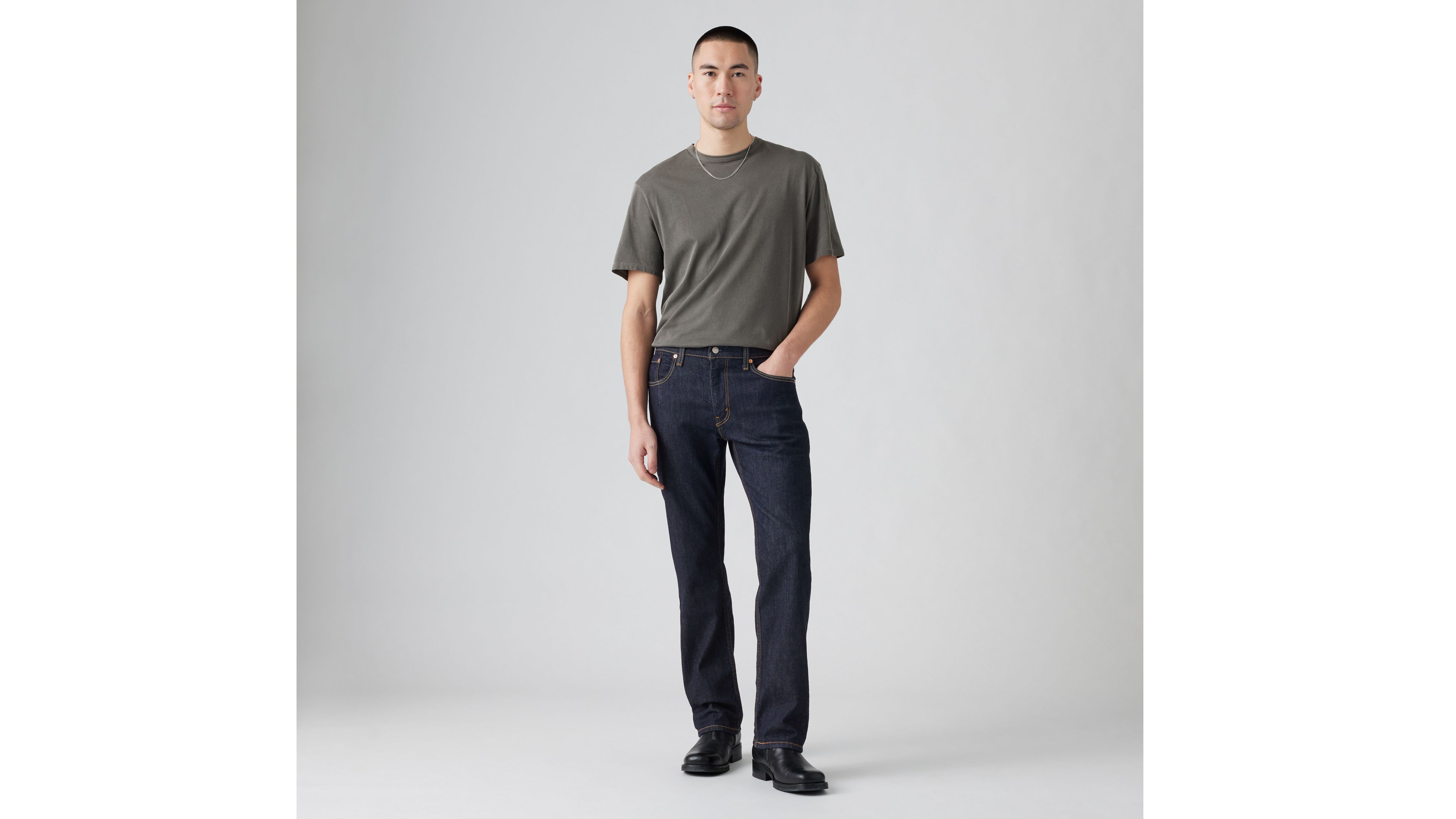 559 relaxed straight stretch jeans