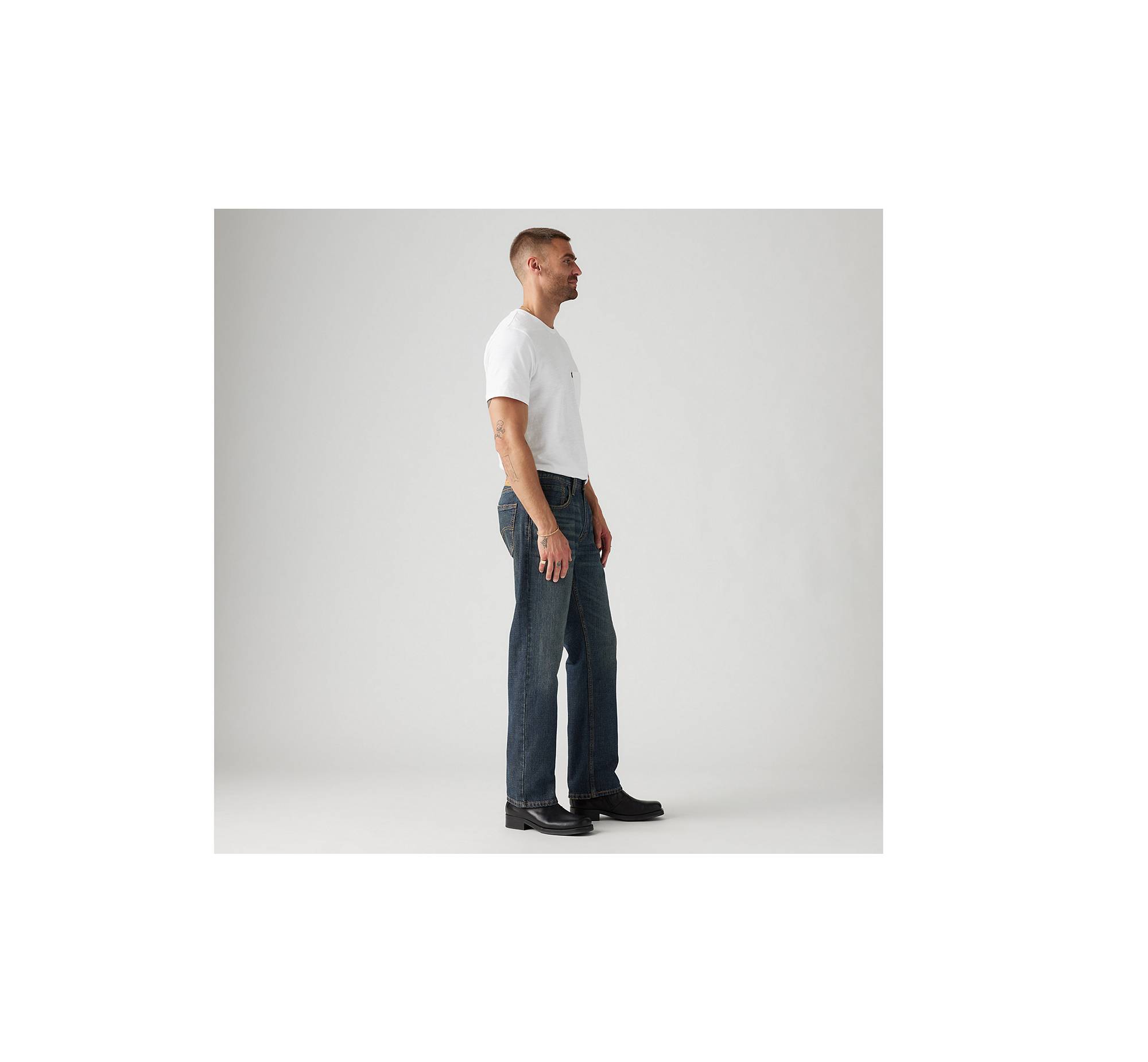 559™ Straight Fit Men's Jeans - Wash | US