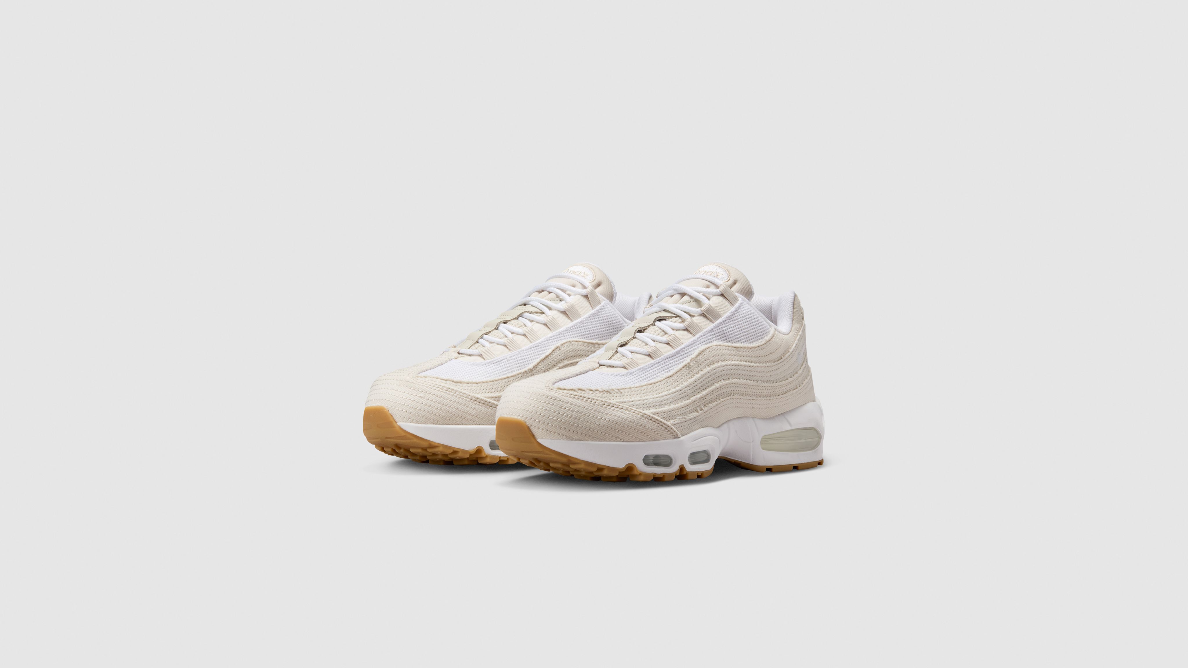 送料・関税込 ★ Nike x Levi's Air Max 95 White and Ecru Air Max 95 x Levi's® 'White and Ecru' (HM4743-100) Release