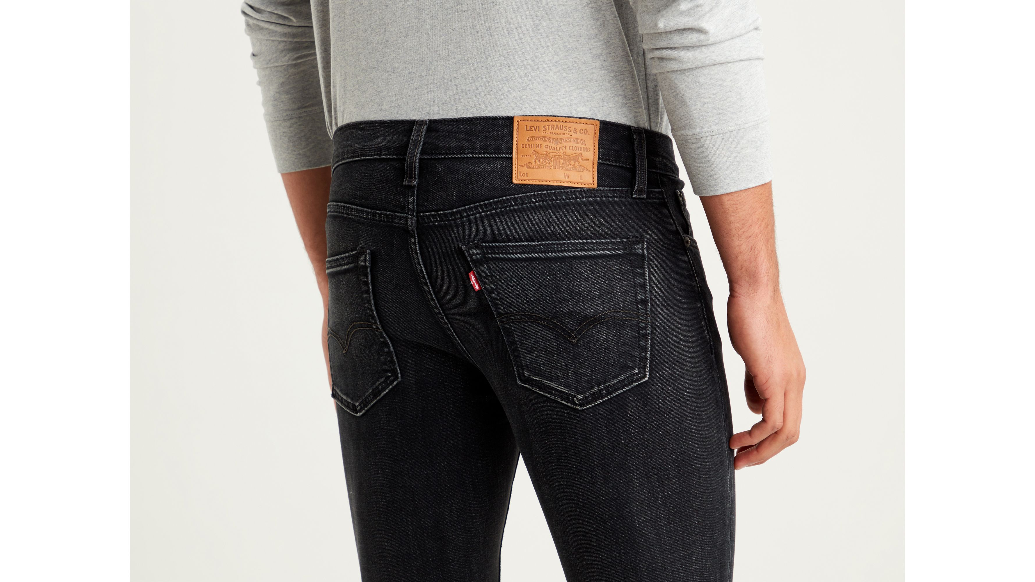 511® Slim - Black | Levi's® ME