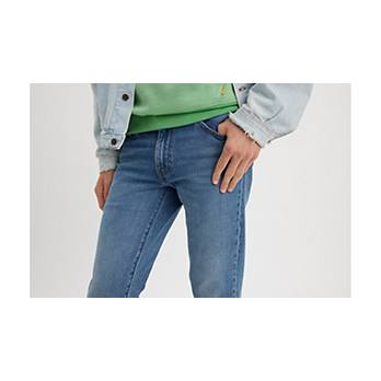 511™ slimmade mjuka lightweight-jeans 2