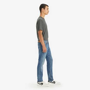 511™ Slim Lightweight Jeans 3