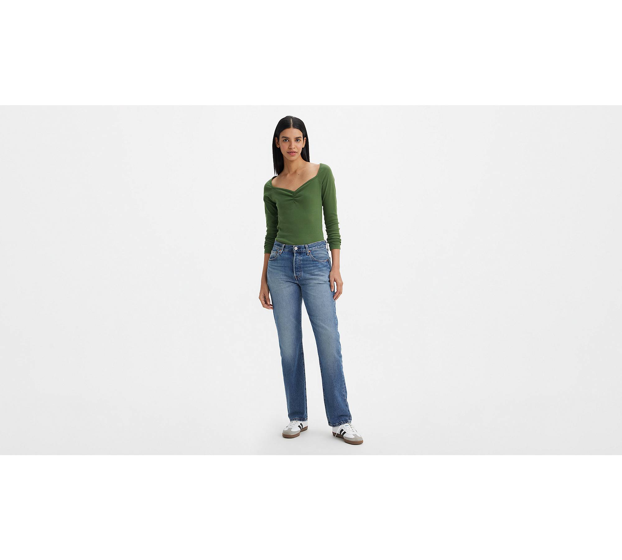 Large Woman In Jeans Stock Photo - Download Image Now - Women
