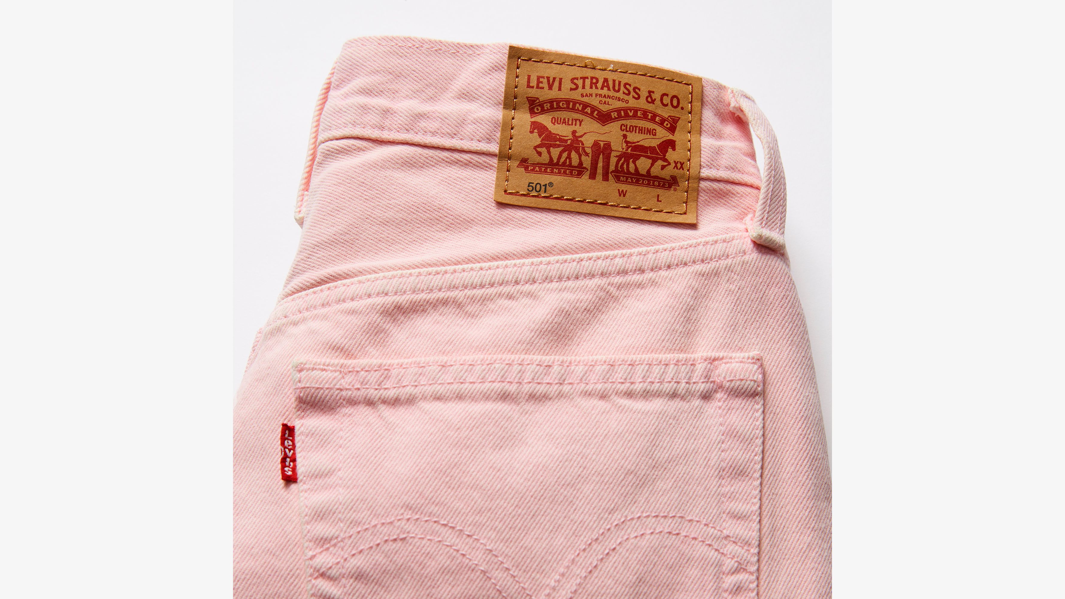 Mens pink shop levis jeans