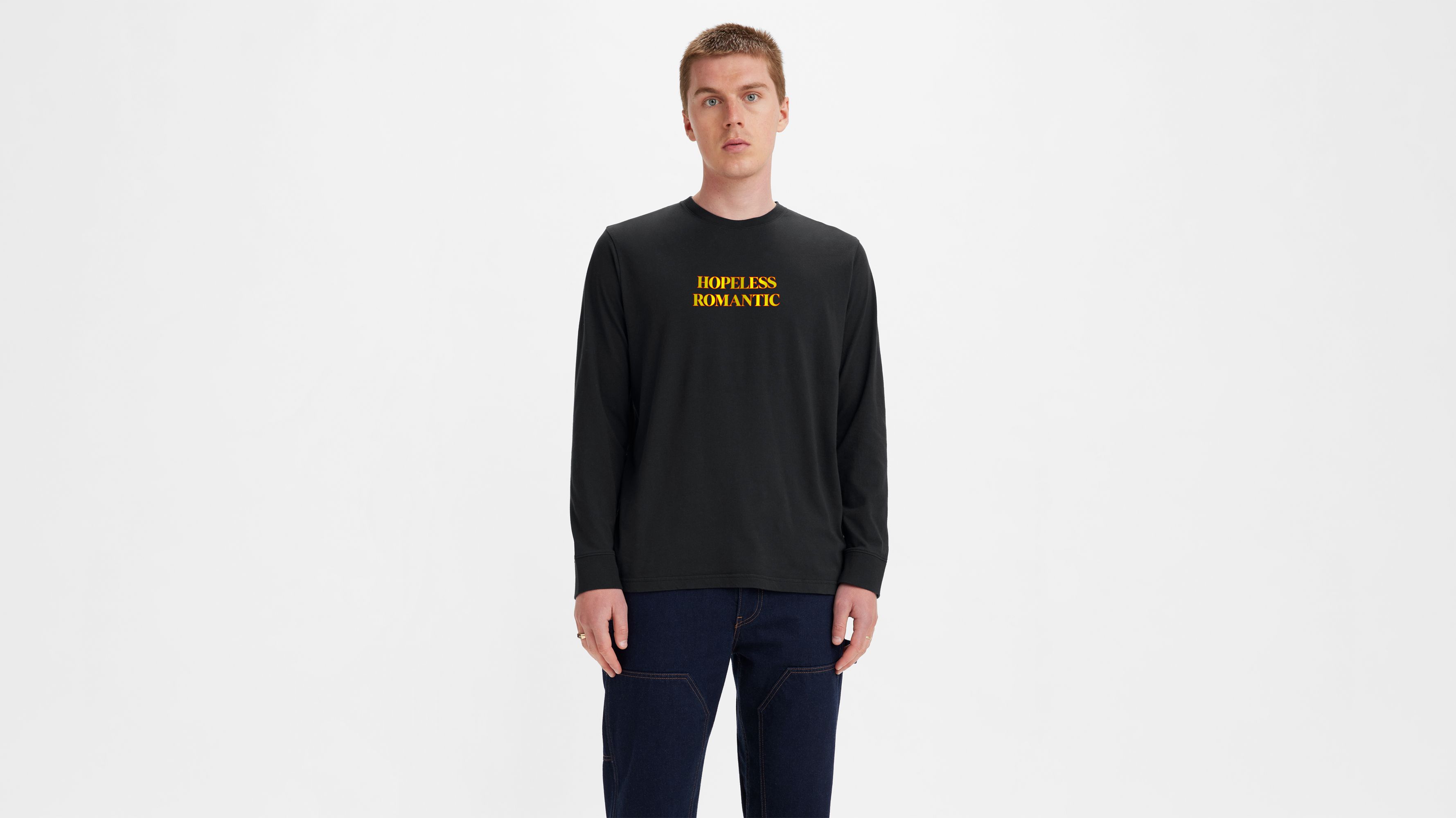 Relaxed Fit Long Sleeve Graphic T-shirt - Black | Levi's® US