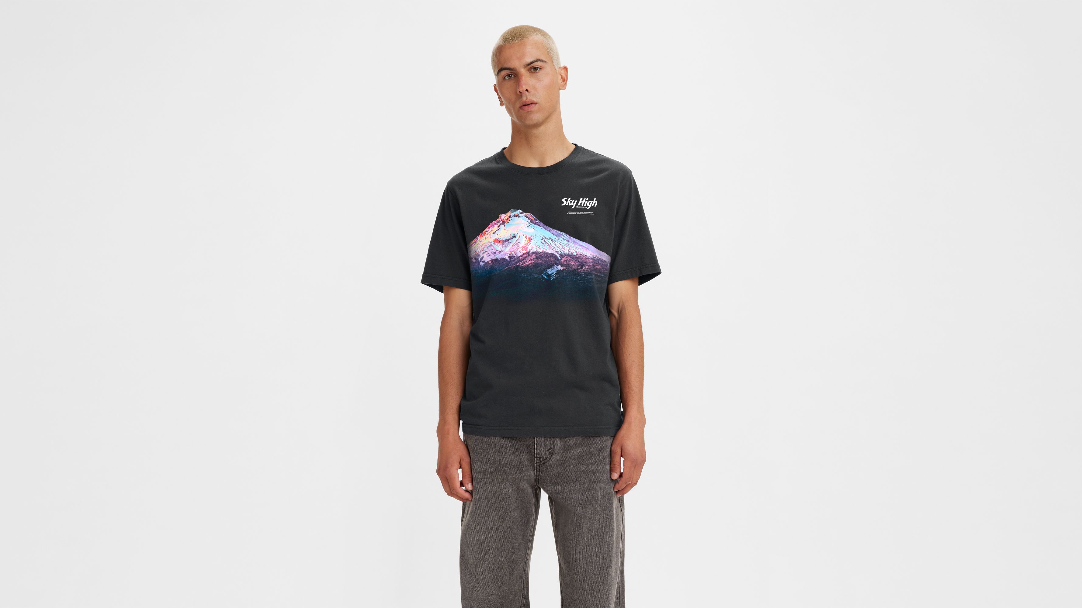 Relaxed Fit Short Sleeve T-Shirt 1