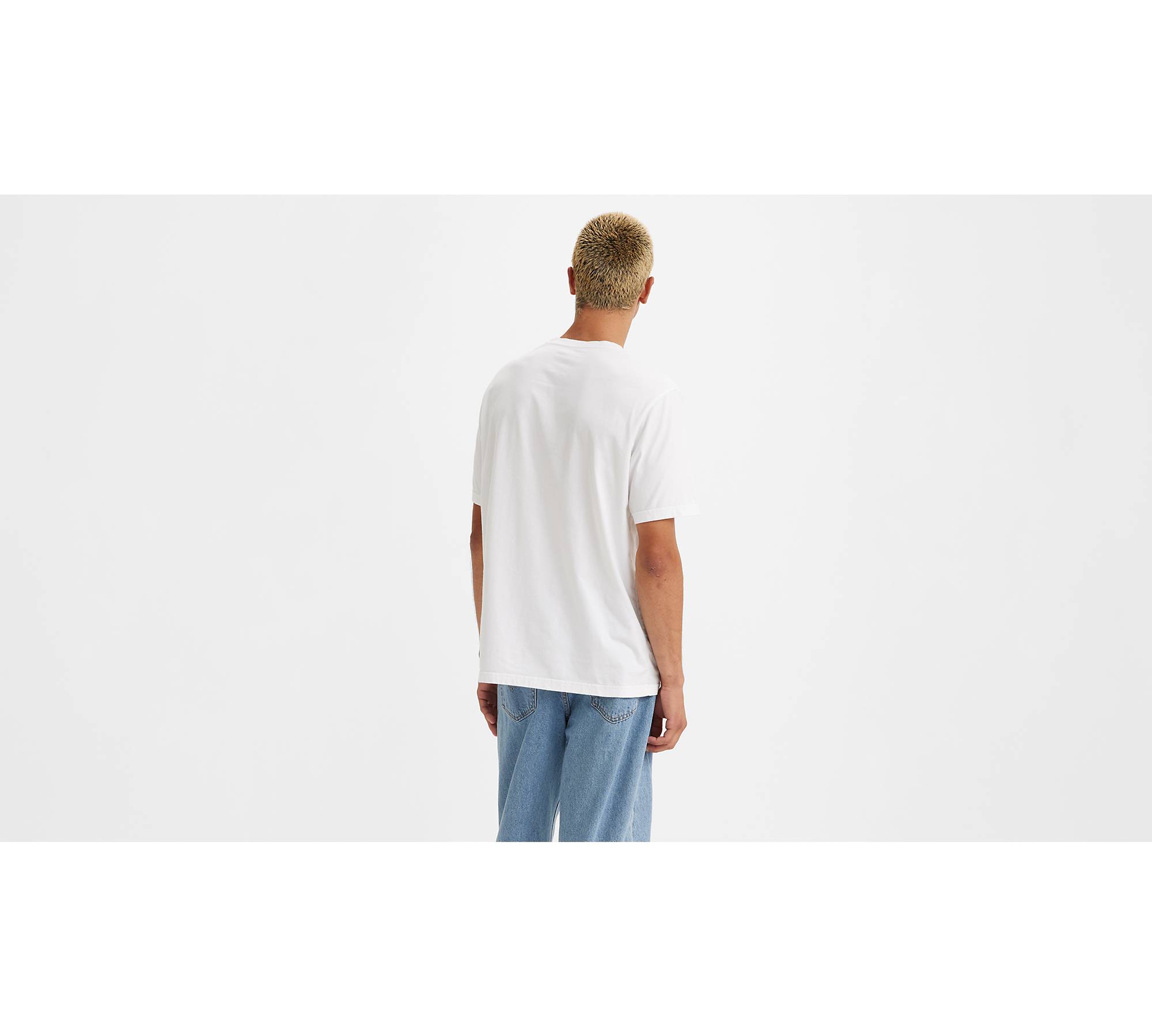 Relaxed Fit Tee - White | Levi's® FR