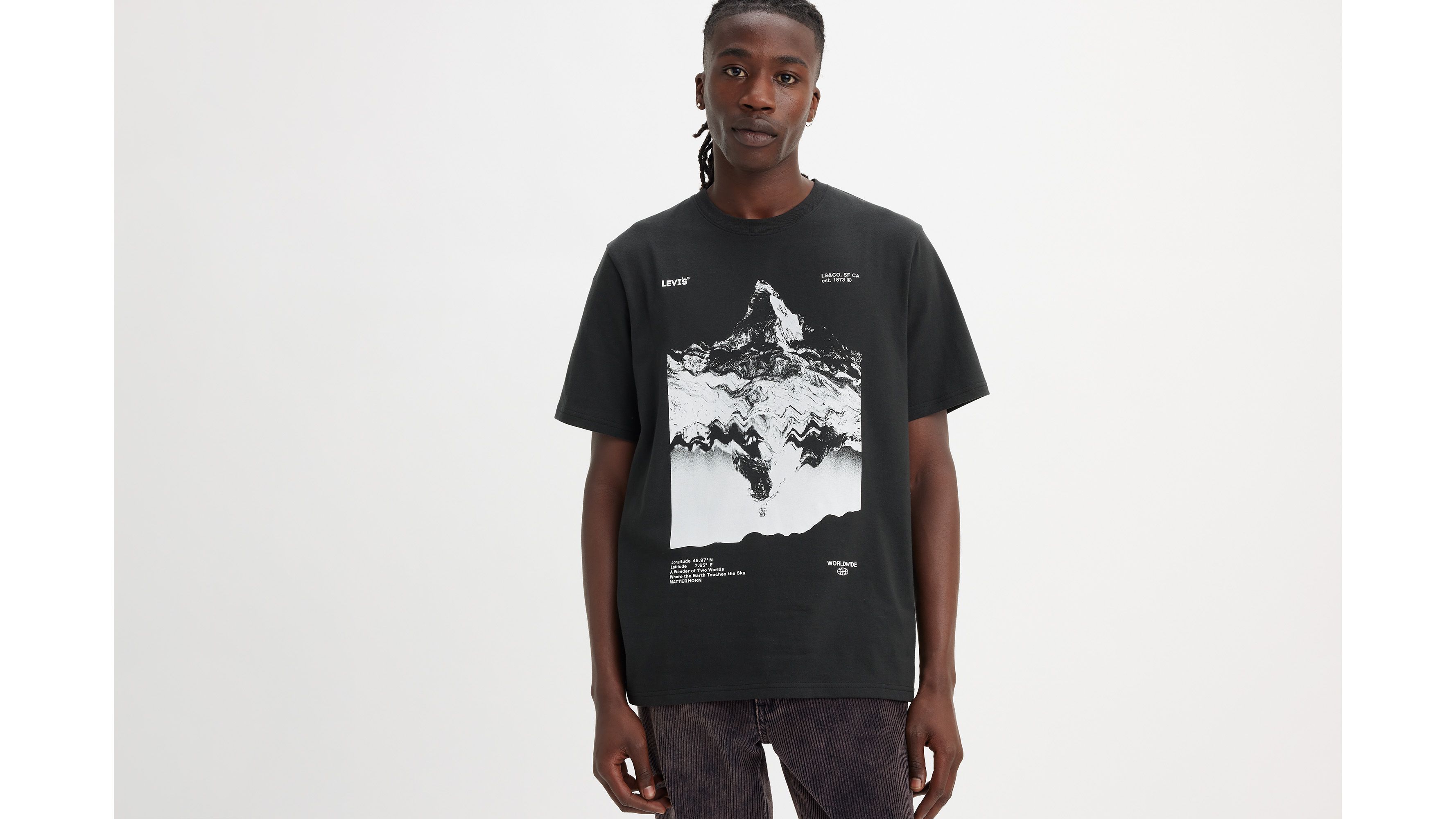 Relaxed Fit Short Sleeve Graphic T-shirt - Black | Levi's® US
