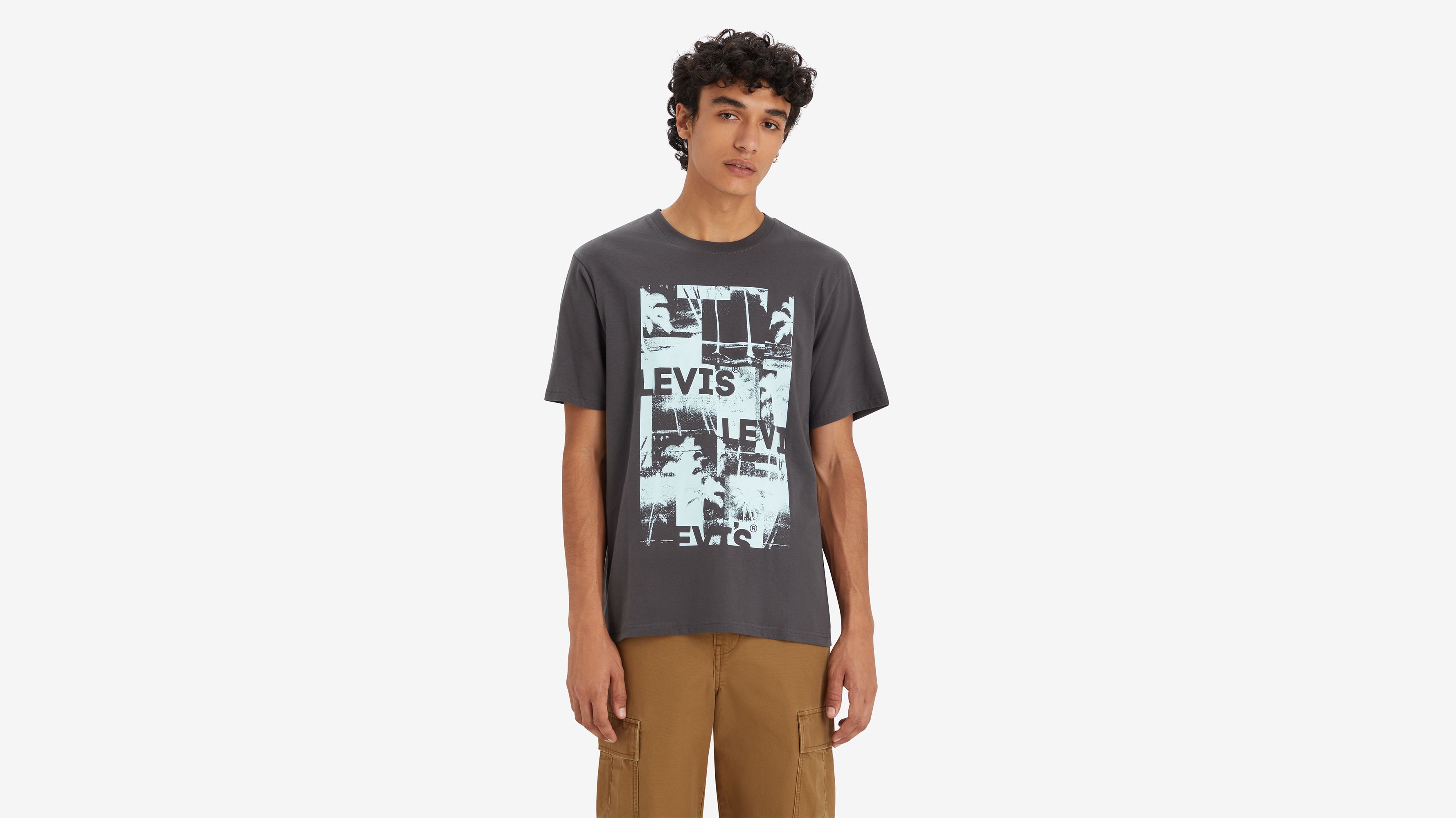 Relaxed Fit Short Sleeve Graphic T-shirt - Black | Levi's® US