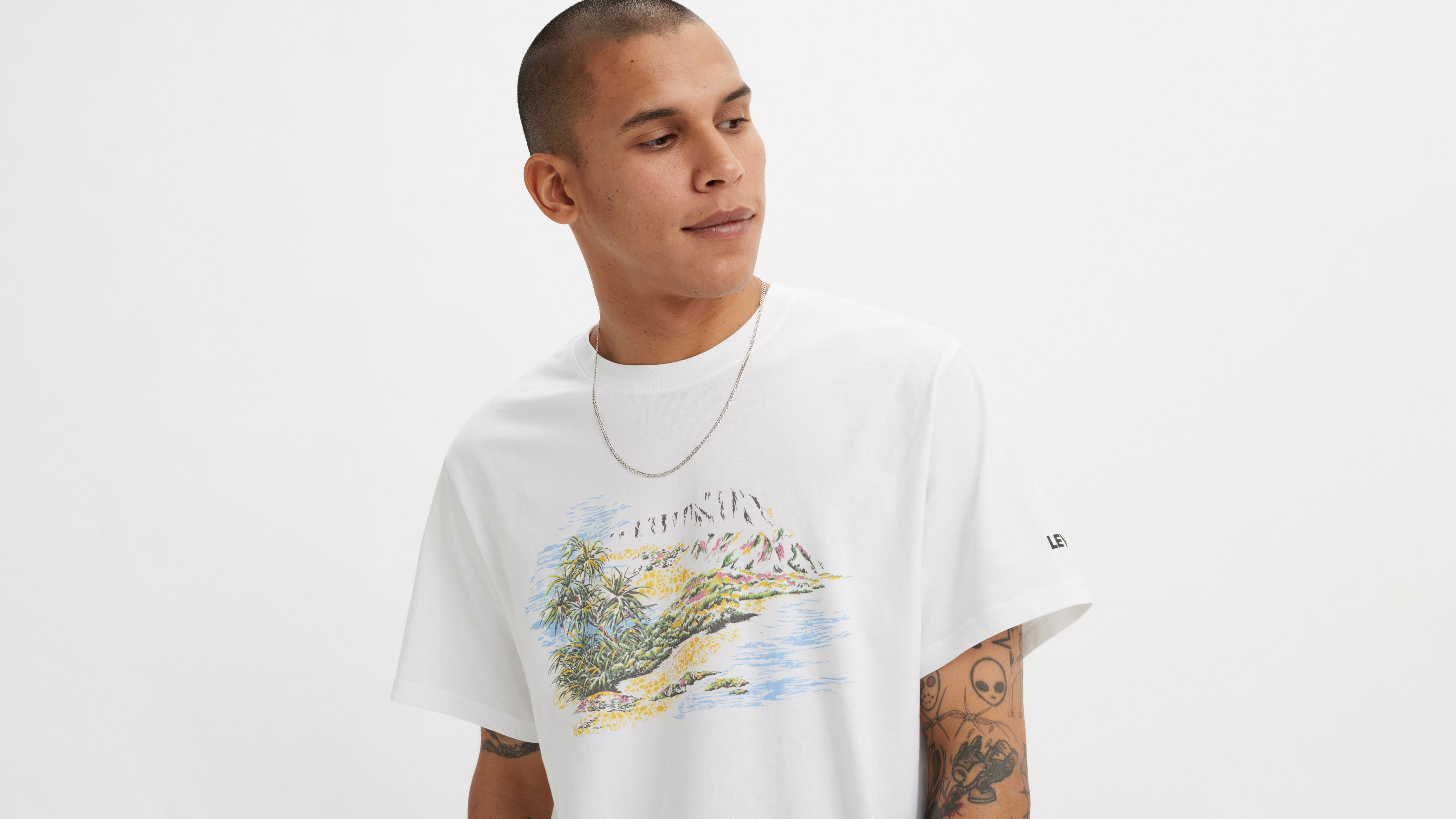 Relaxed Fit Short Sleeve T-shirt - Red | Levi's® US