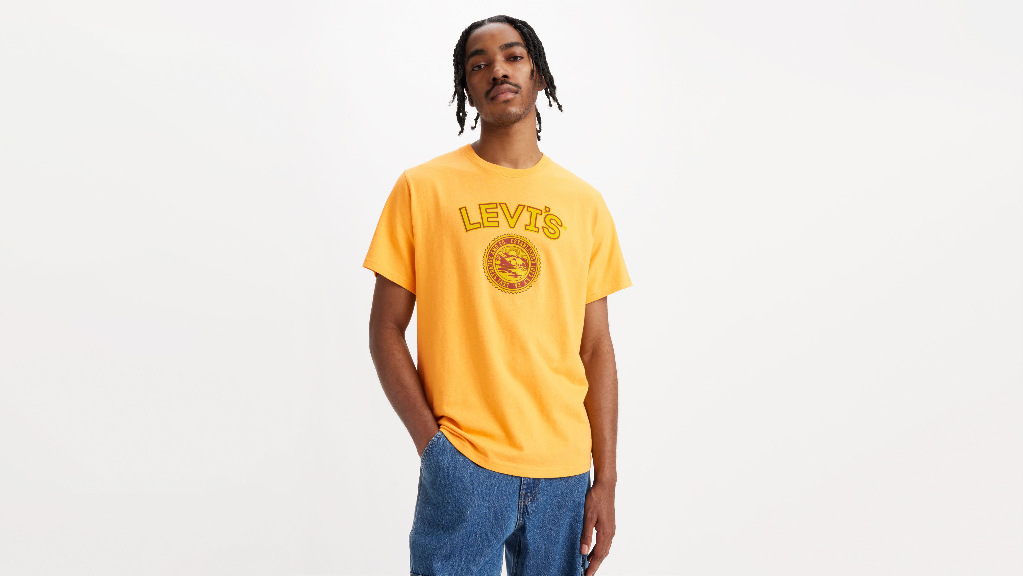Levis t shirt orange sale