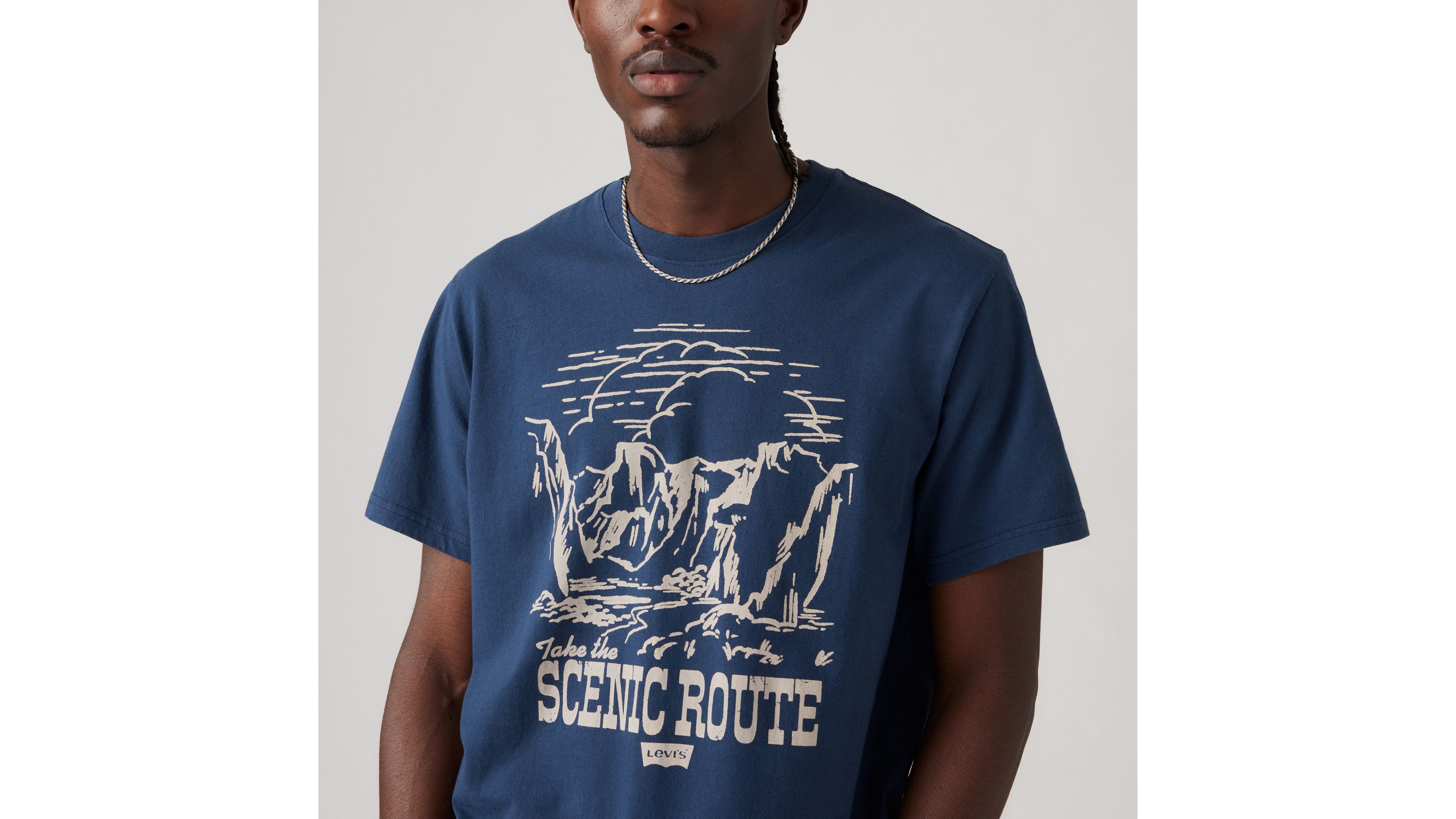 トップス T-SHIRT RELAXED UNISEX FIT Relaxed Fit Short Sleeve Graphic T-shirt - White | Levi's® US