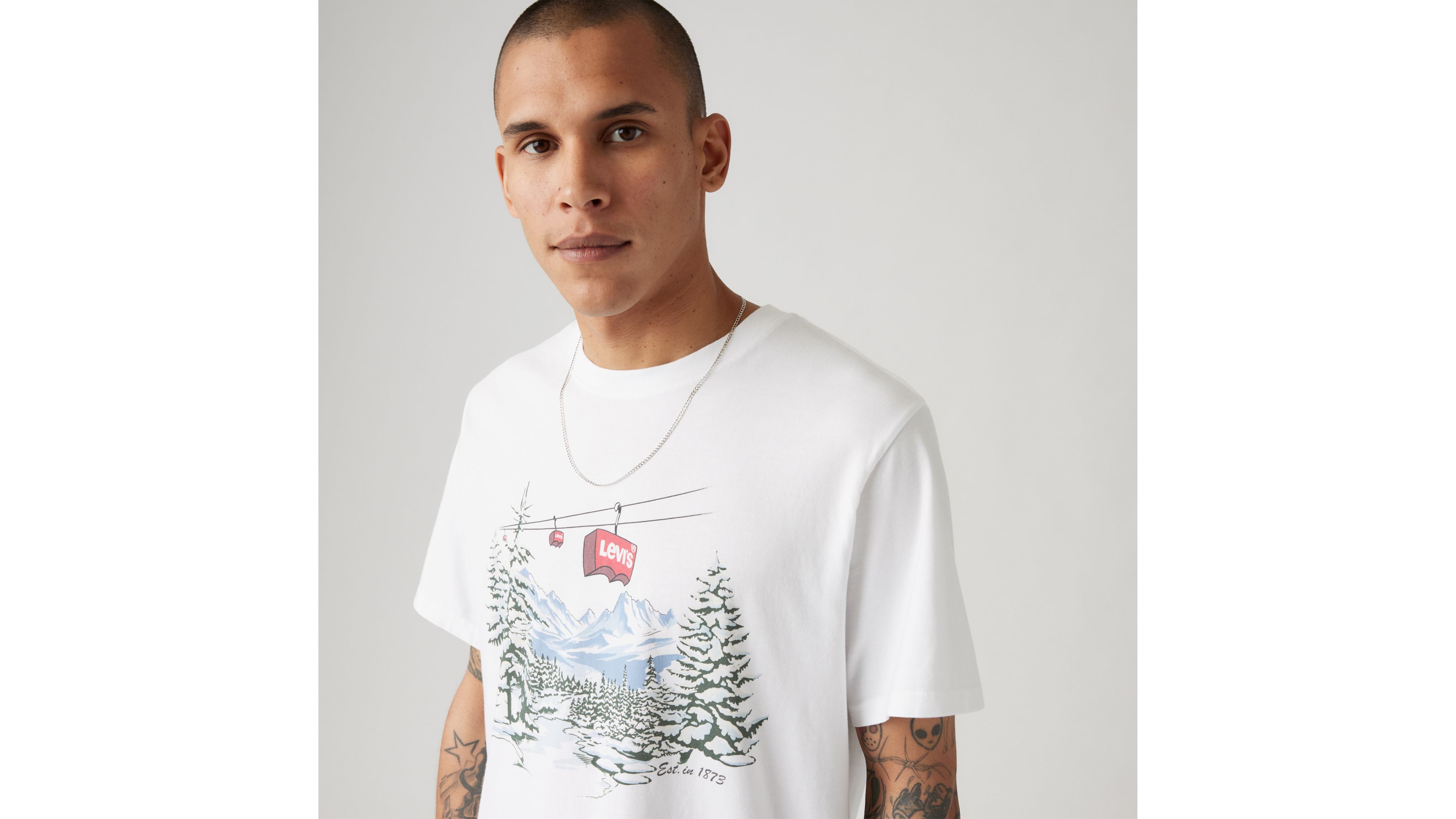 Relaxed Fit Short Sleeve Graphic T-shirt - White | Levi's® US