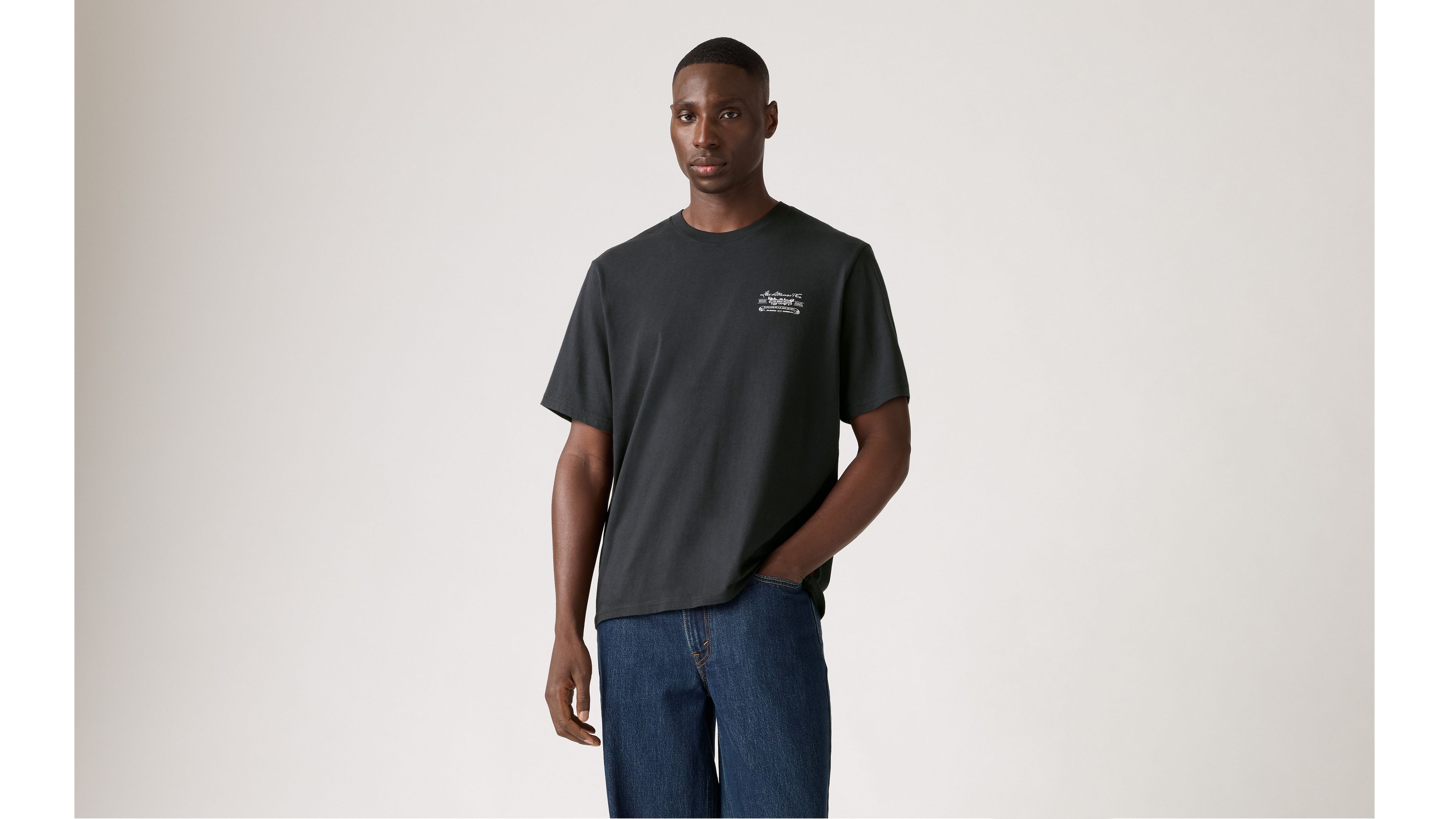 T-shirt graphique Relaxed 6