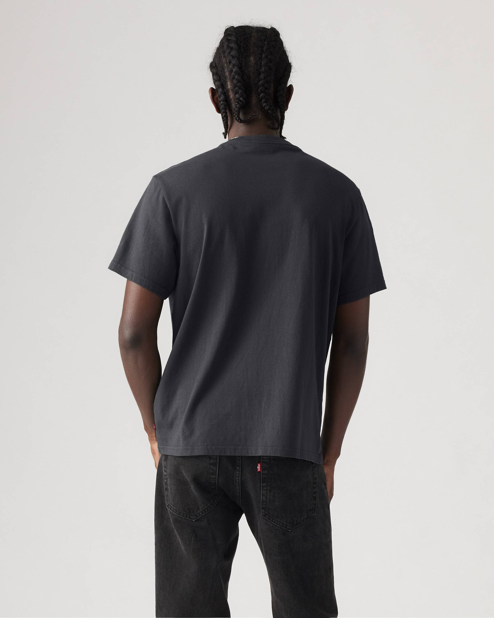 Relaxed Fit Short Sleeve Graphic T-shirt - Black | Levi's® US Relaxed Fit Short Sleeve Graphic T-shirt - Black | Levi's® US