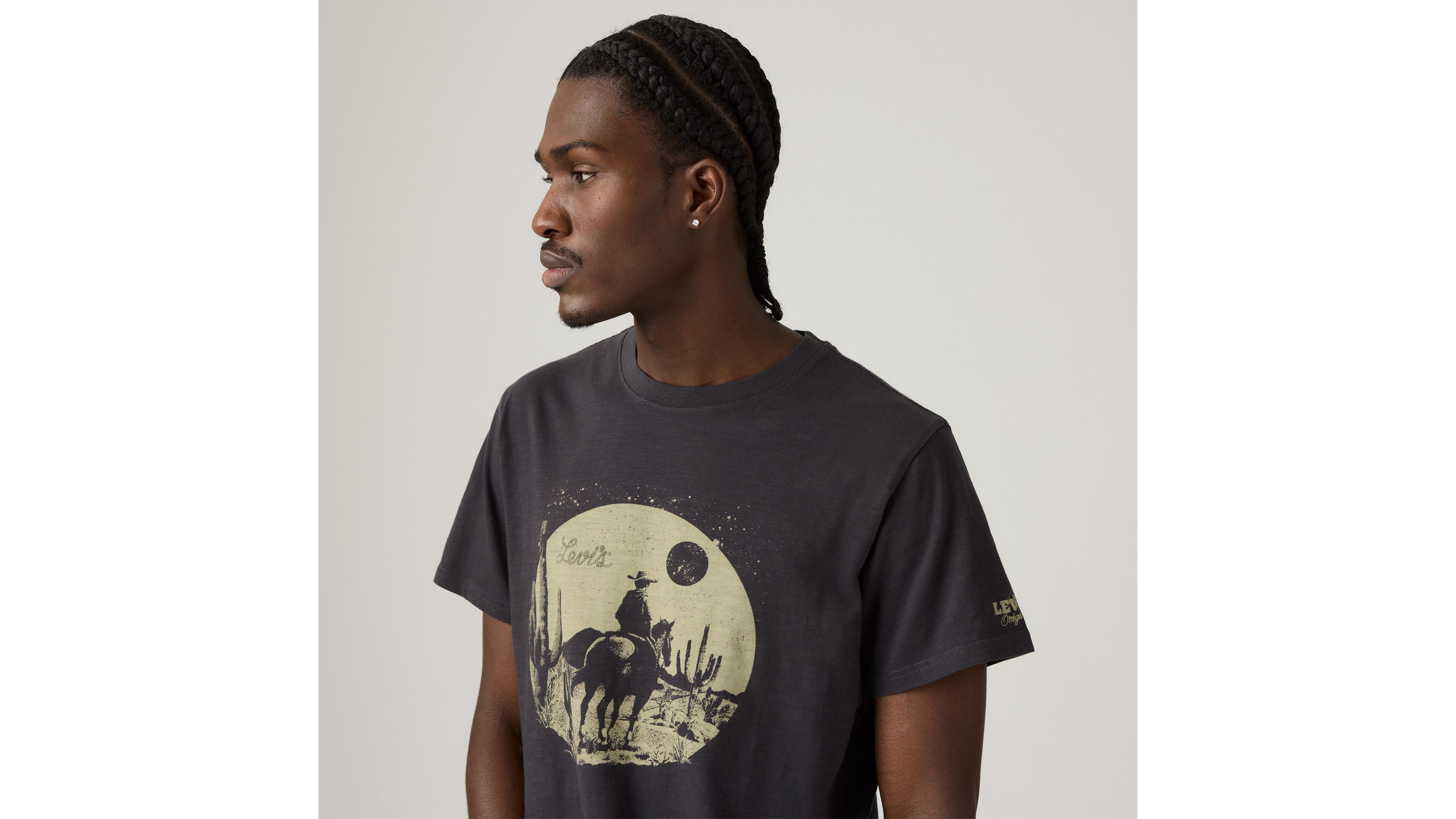 Relaxed Fit Short-Sleeve Graphic T-Shirt