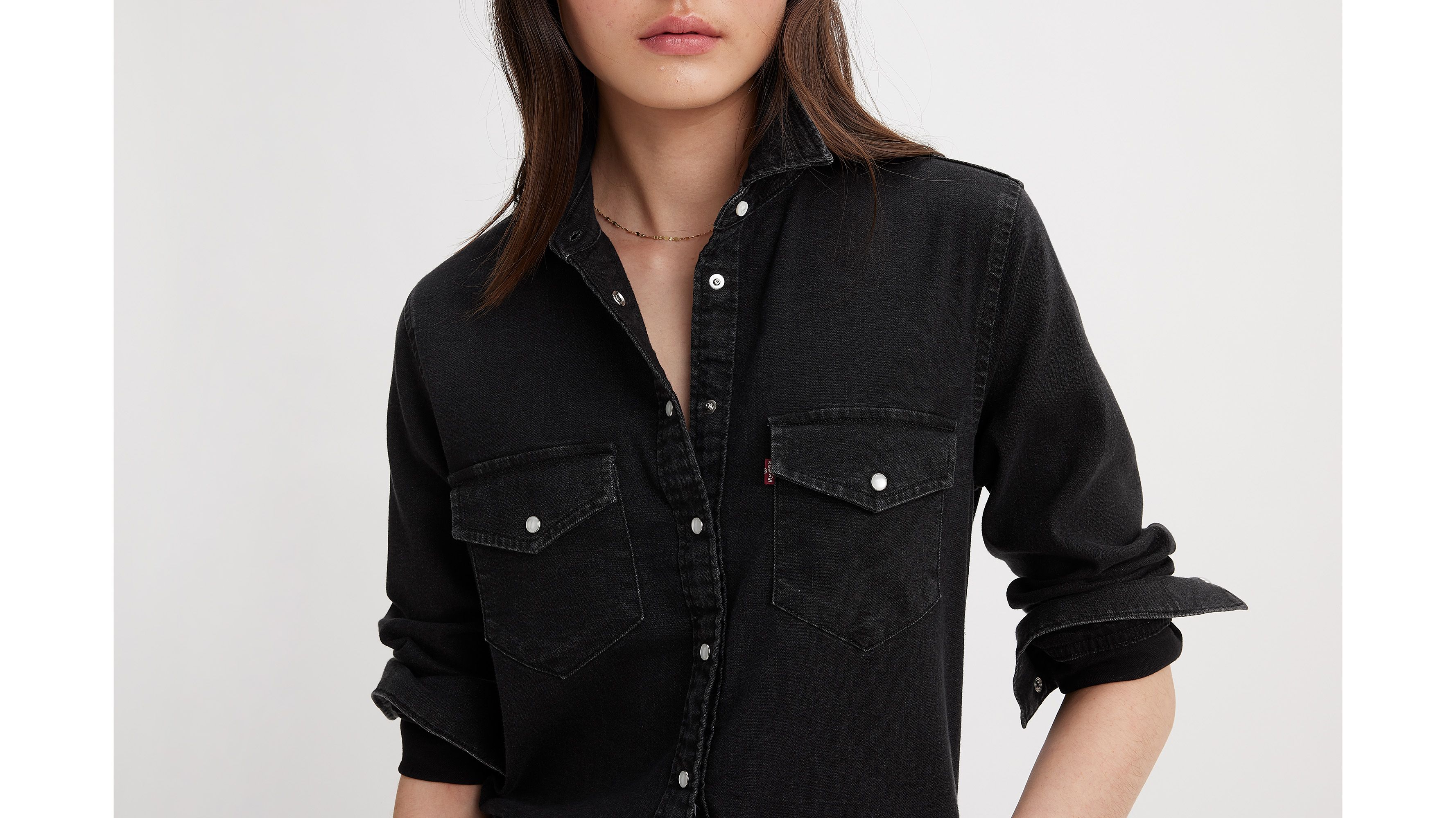 ● ●WOMEN'S BLACK CROPPED DENIM SHIRT デニム Iconic Western Denim Shirt - Black | Levi's® CA