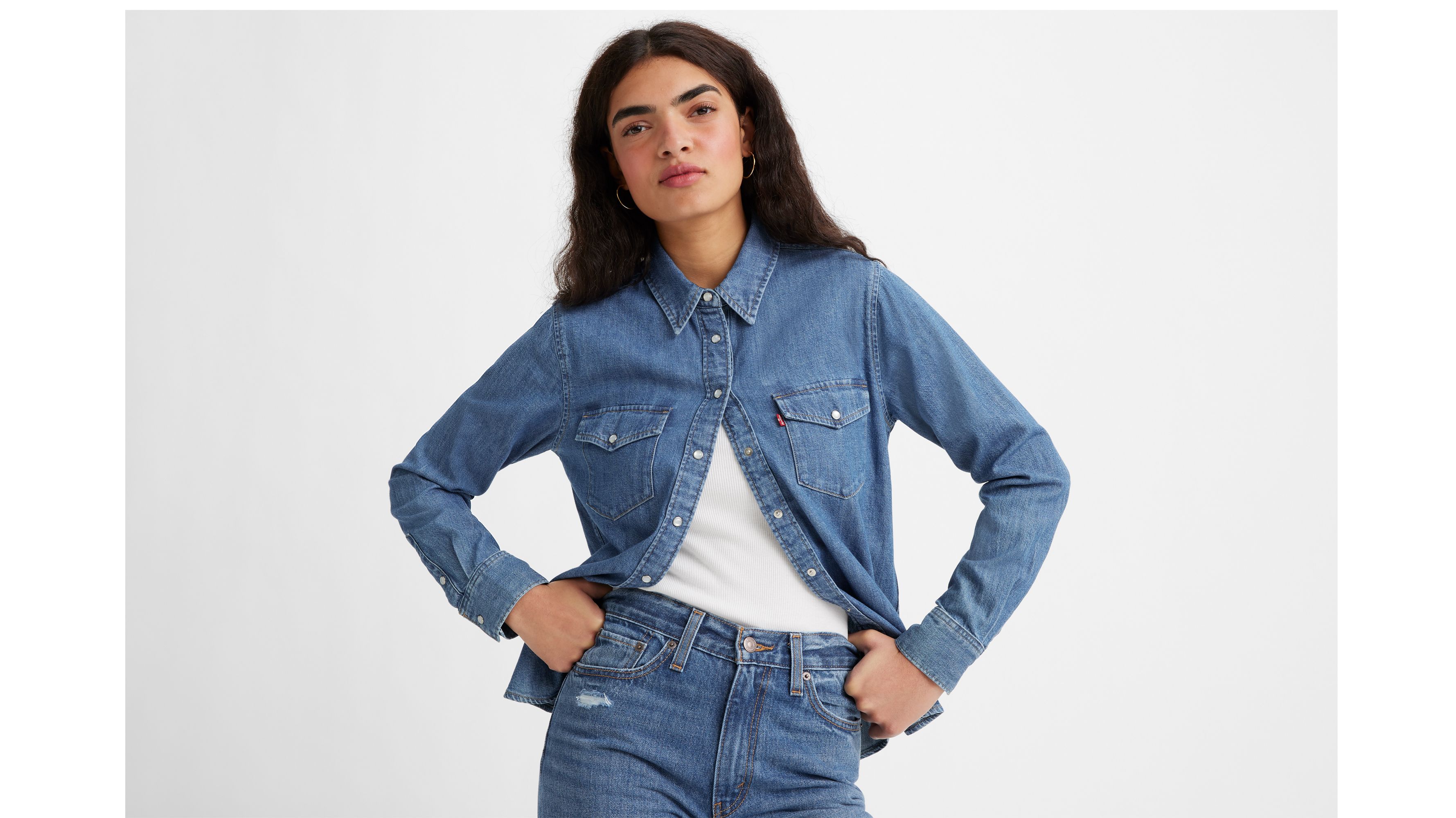 Levi's women's tailored store classic western shirt