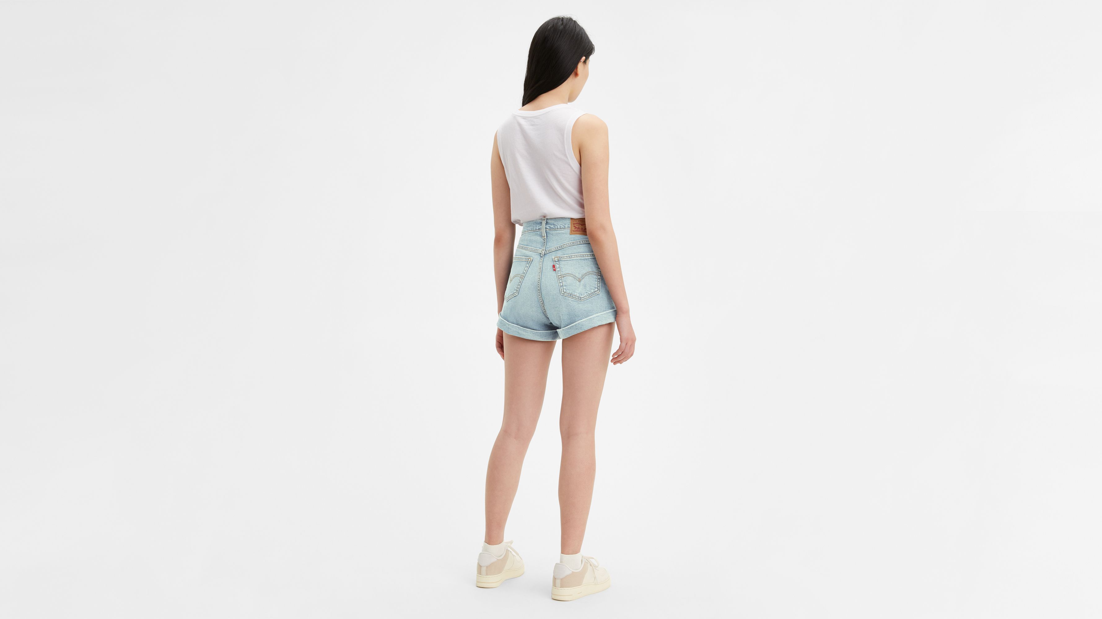 levis mom short