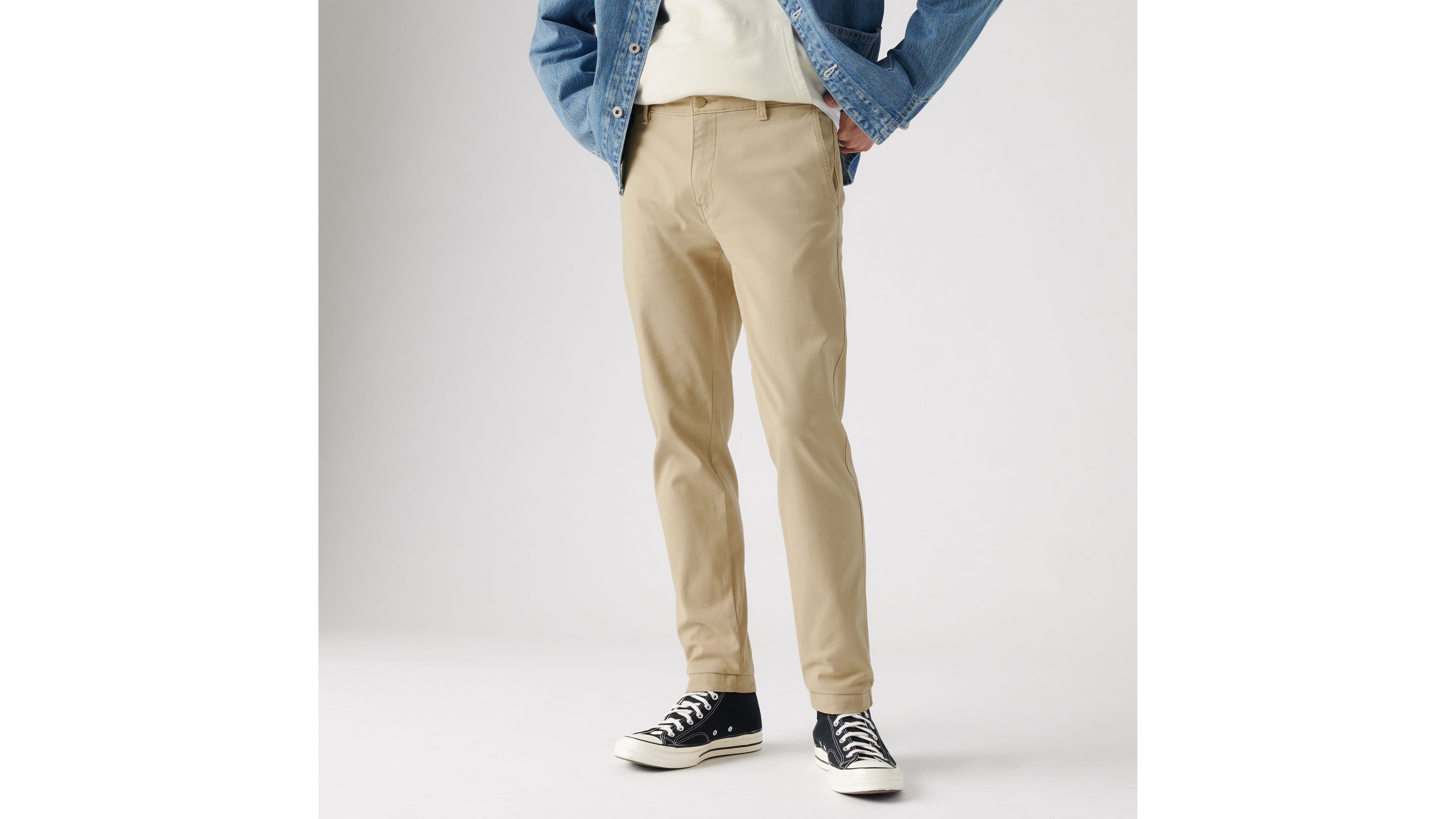 levi's tapered chinos