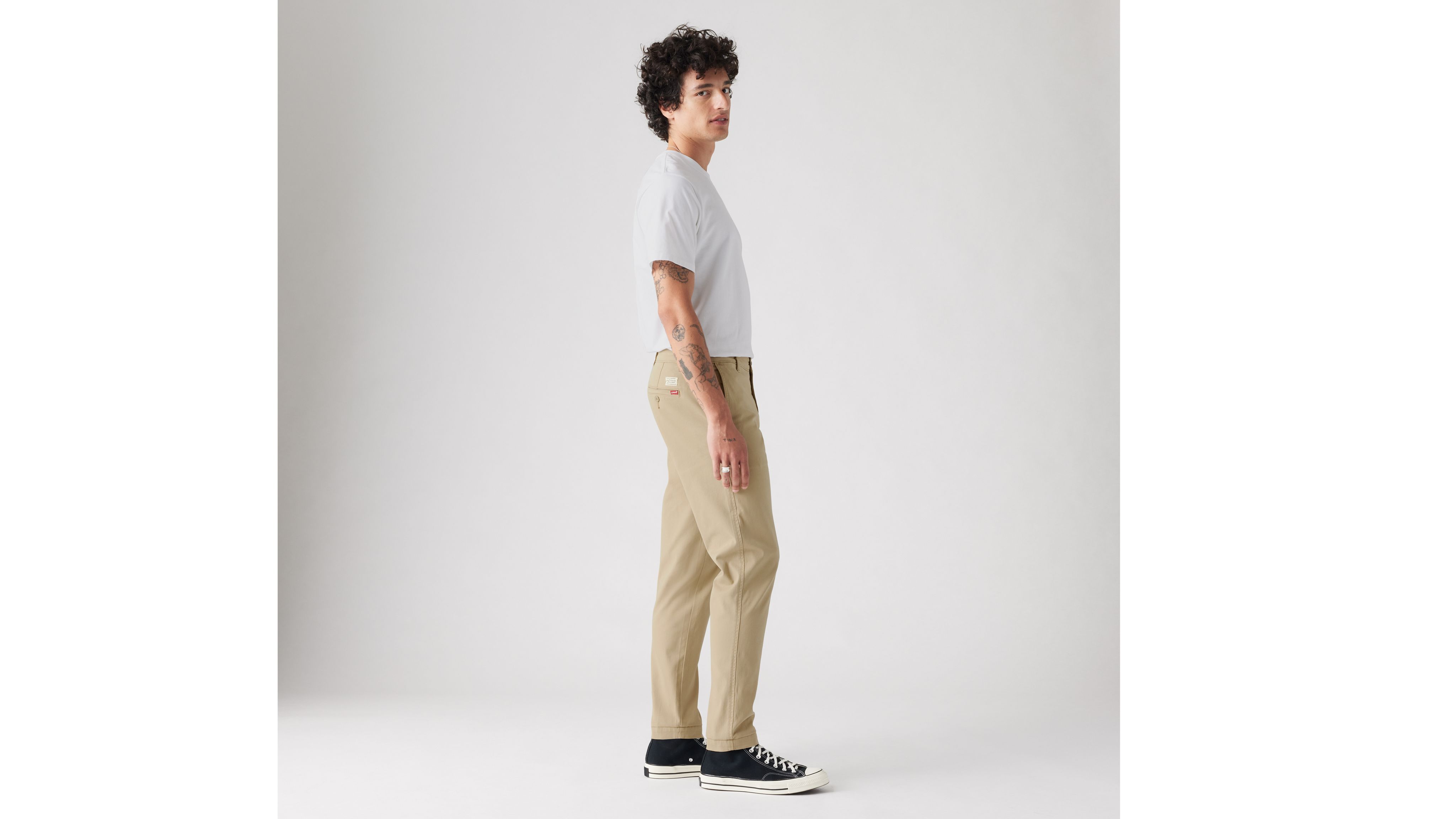 Levi's store straight chino