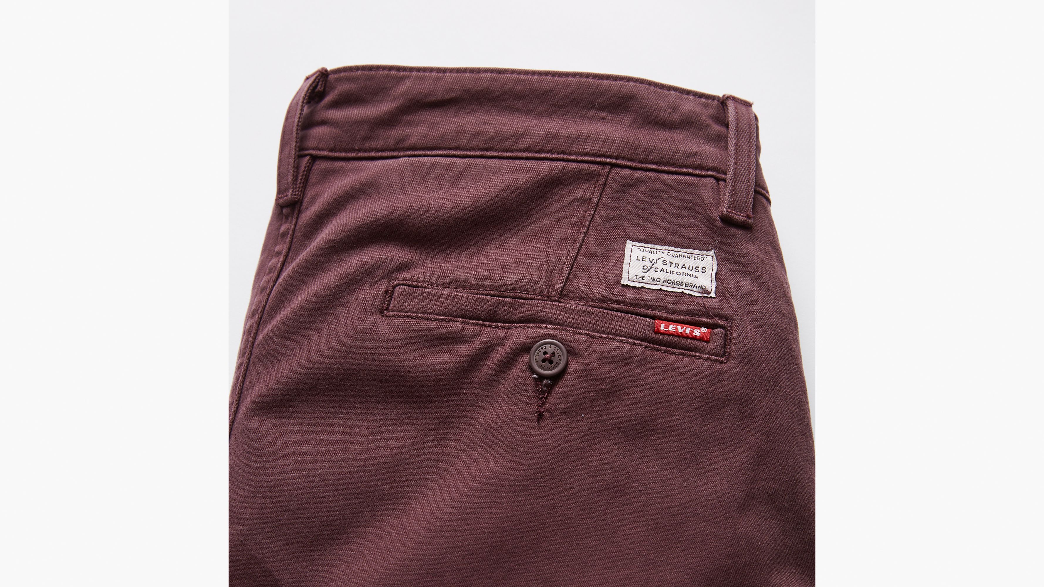 Xx Chino Standard Taper Fit Men's Pants - Red | Levi's® US