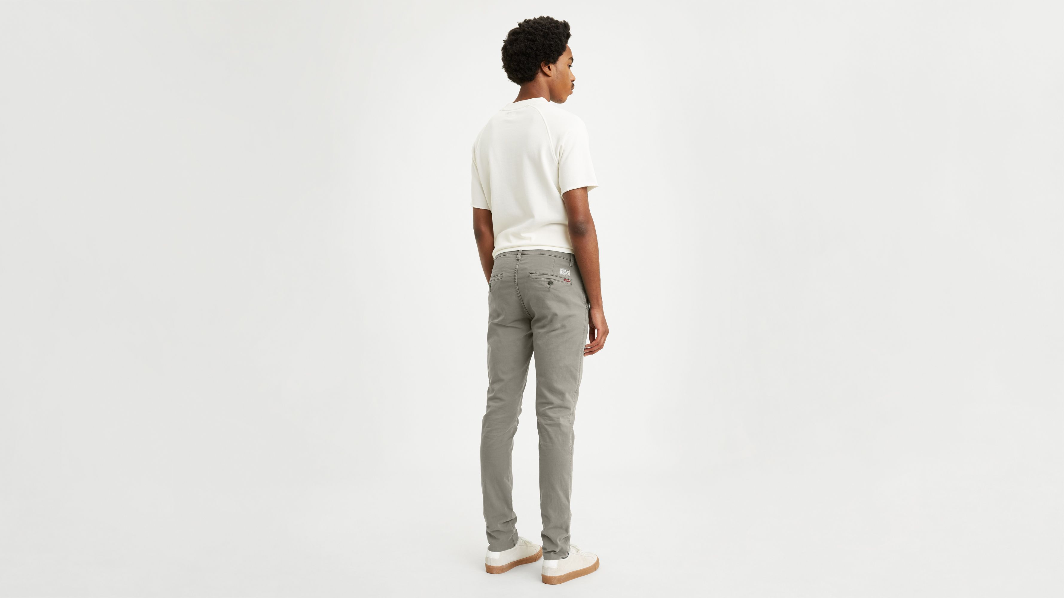 levi's tapered chinos Off 68% - www.gmcanantnag.net