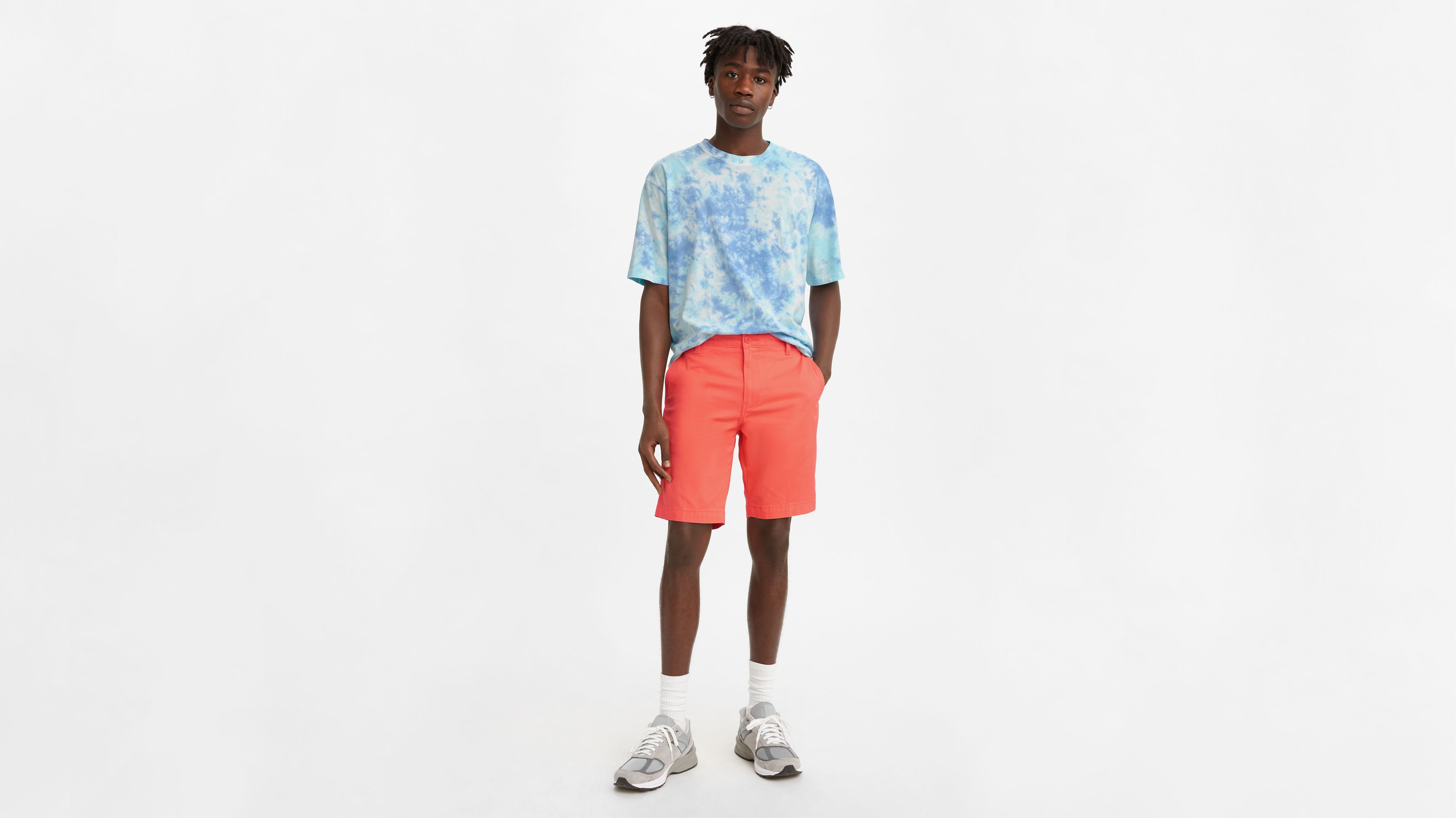 Levi's® XX Chino 9.5 in Men's Shorts 1