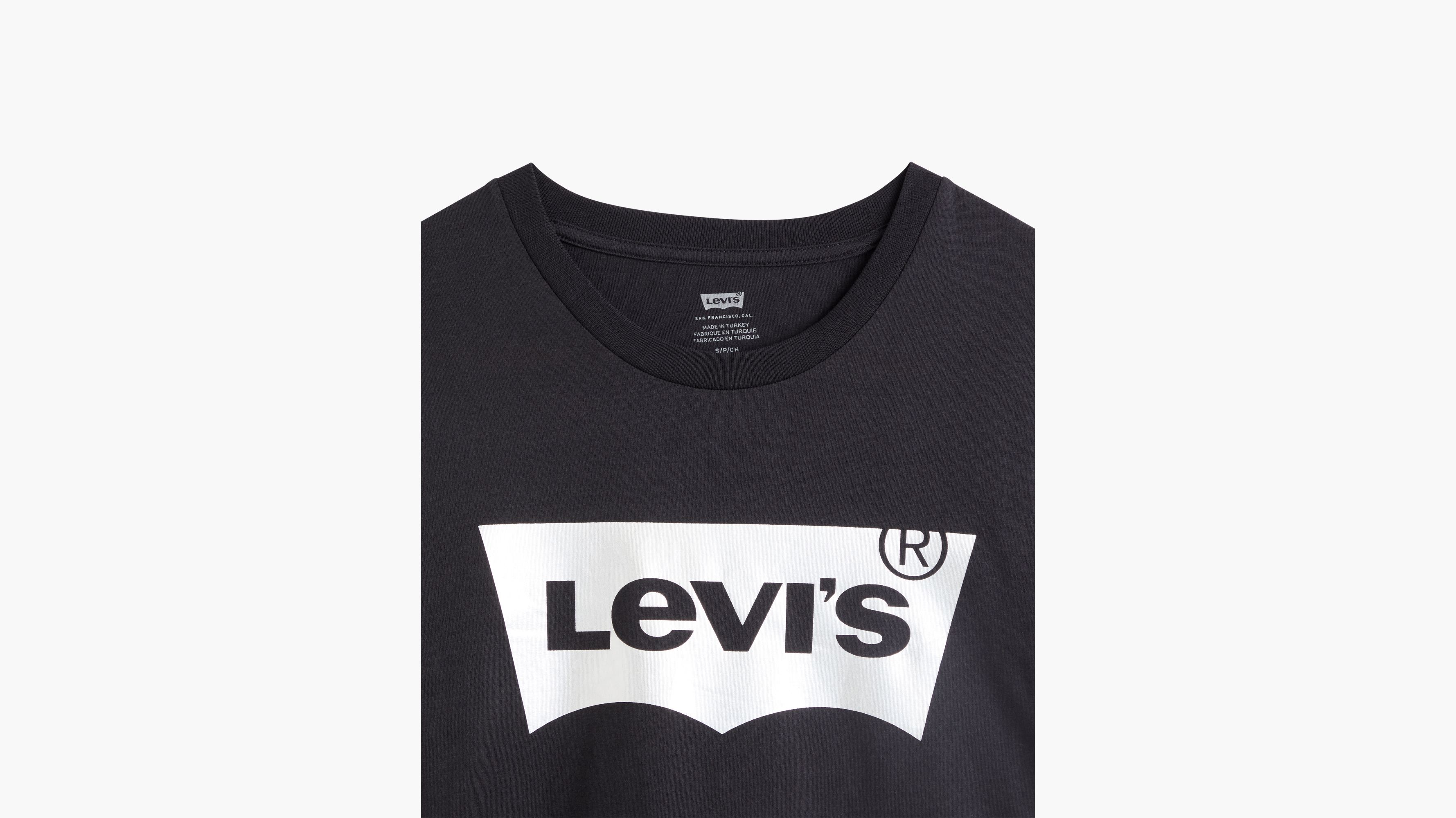 levis black t shirt