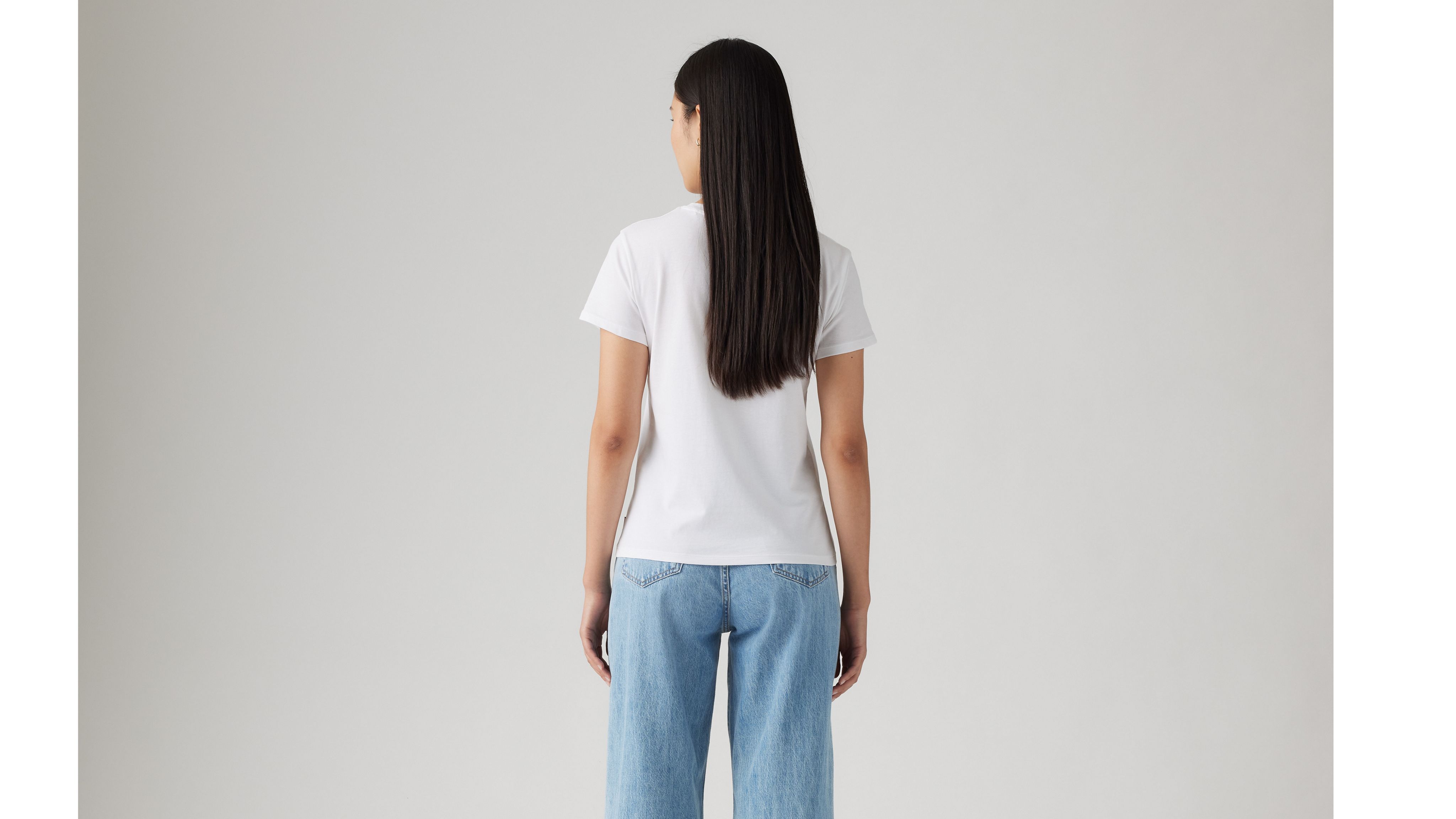 Graphic Perfect T-Shirt 3