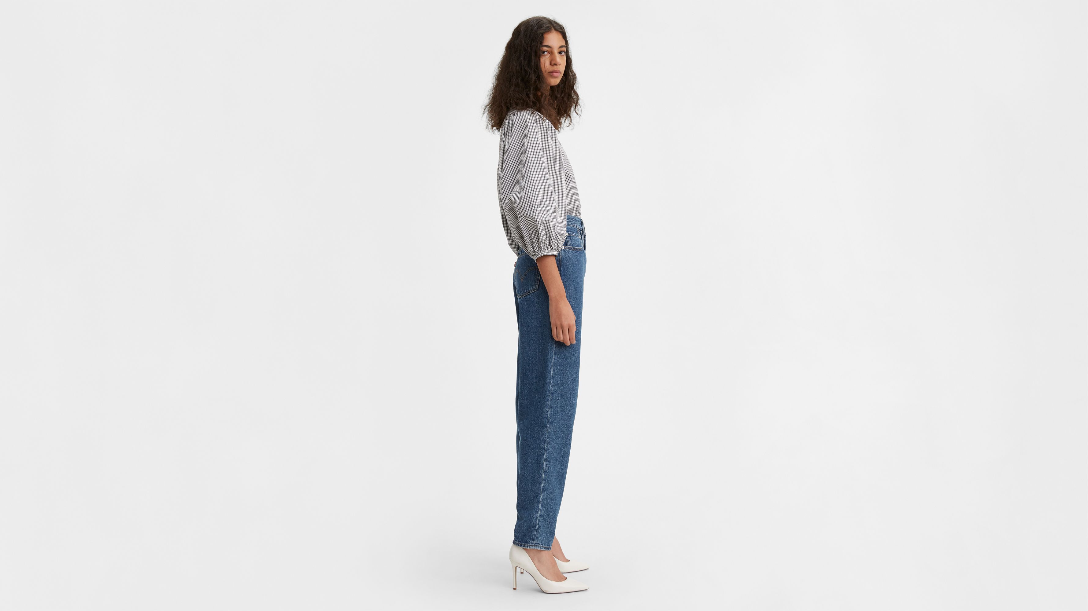 levis womens tapered jeans