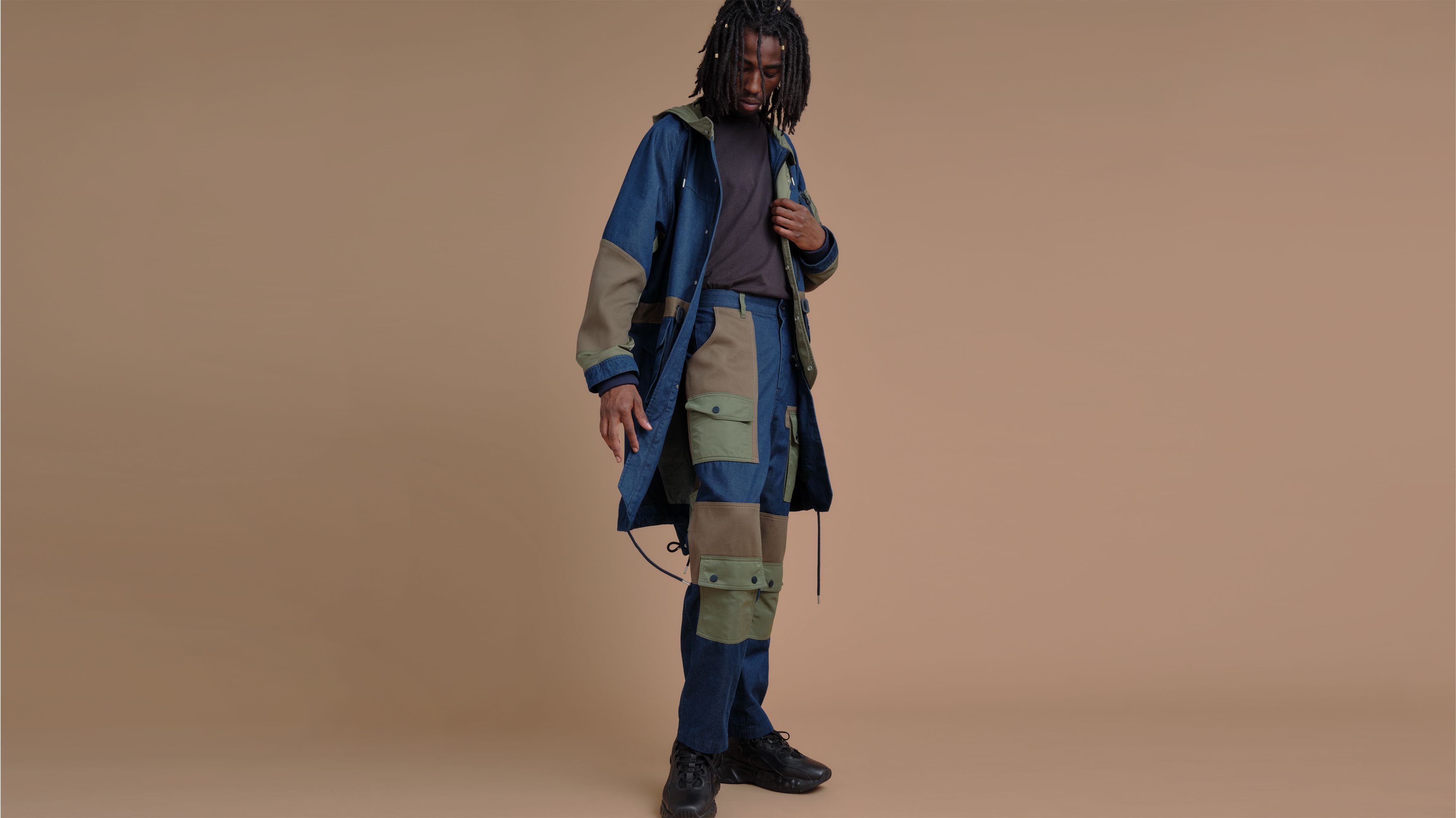 white mountaineering cargo pants