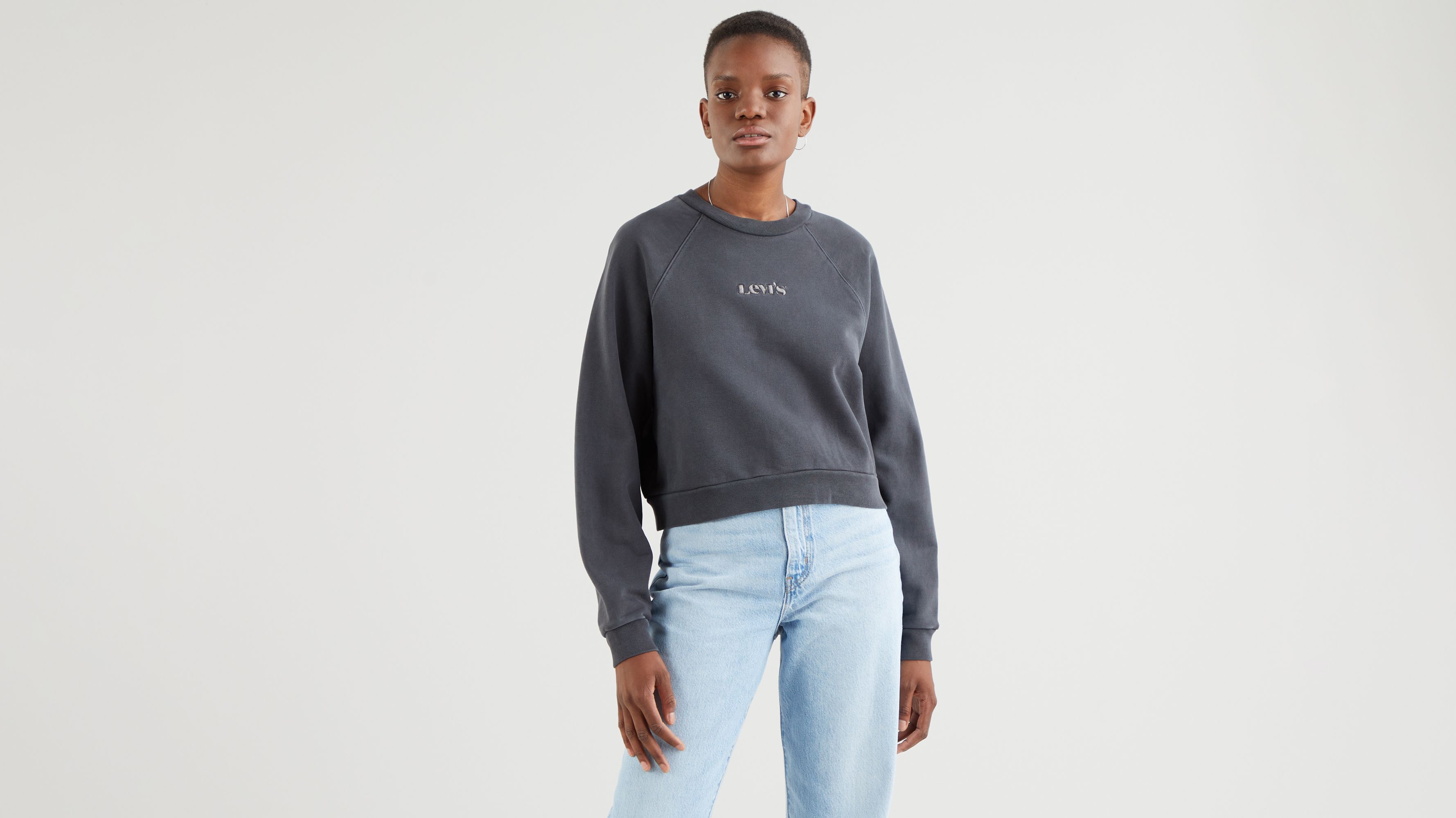 levis raglan sweatshirt