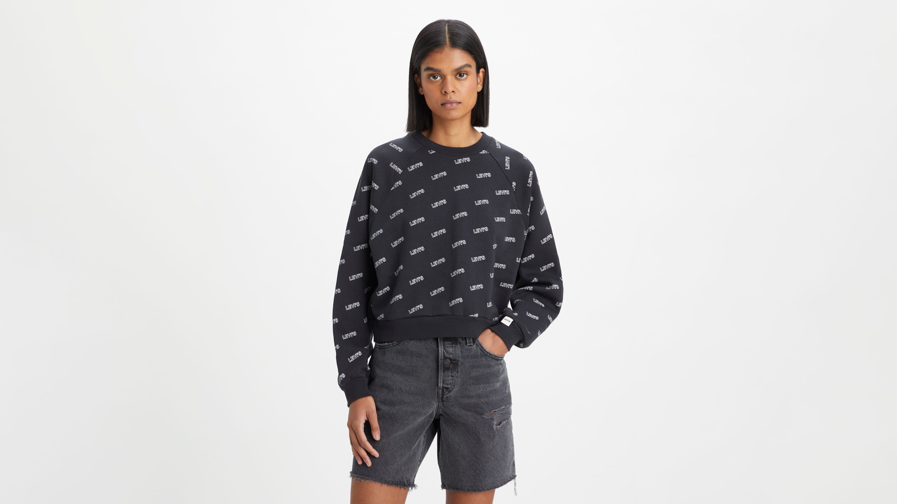 Graphic Vintage Raglan Crew Sweatshirt - Black | Levi's® GB