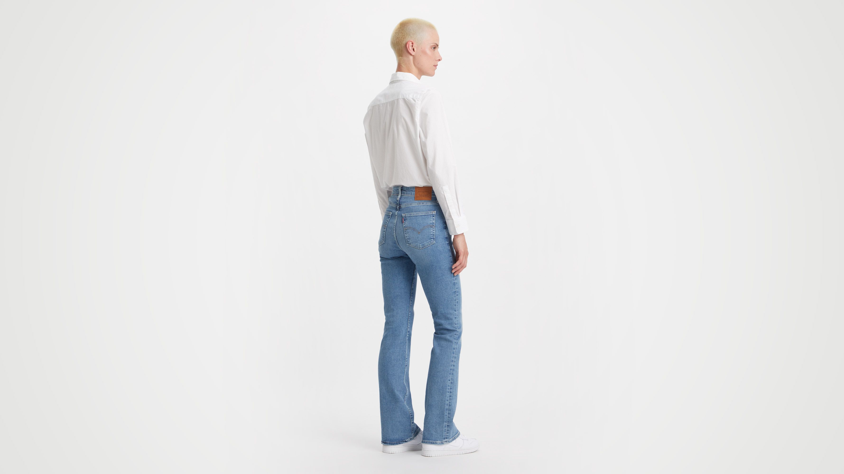 Levi's blue 715 bootcut pants - size 24