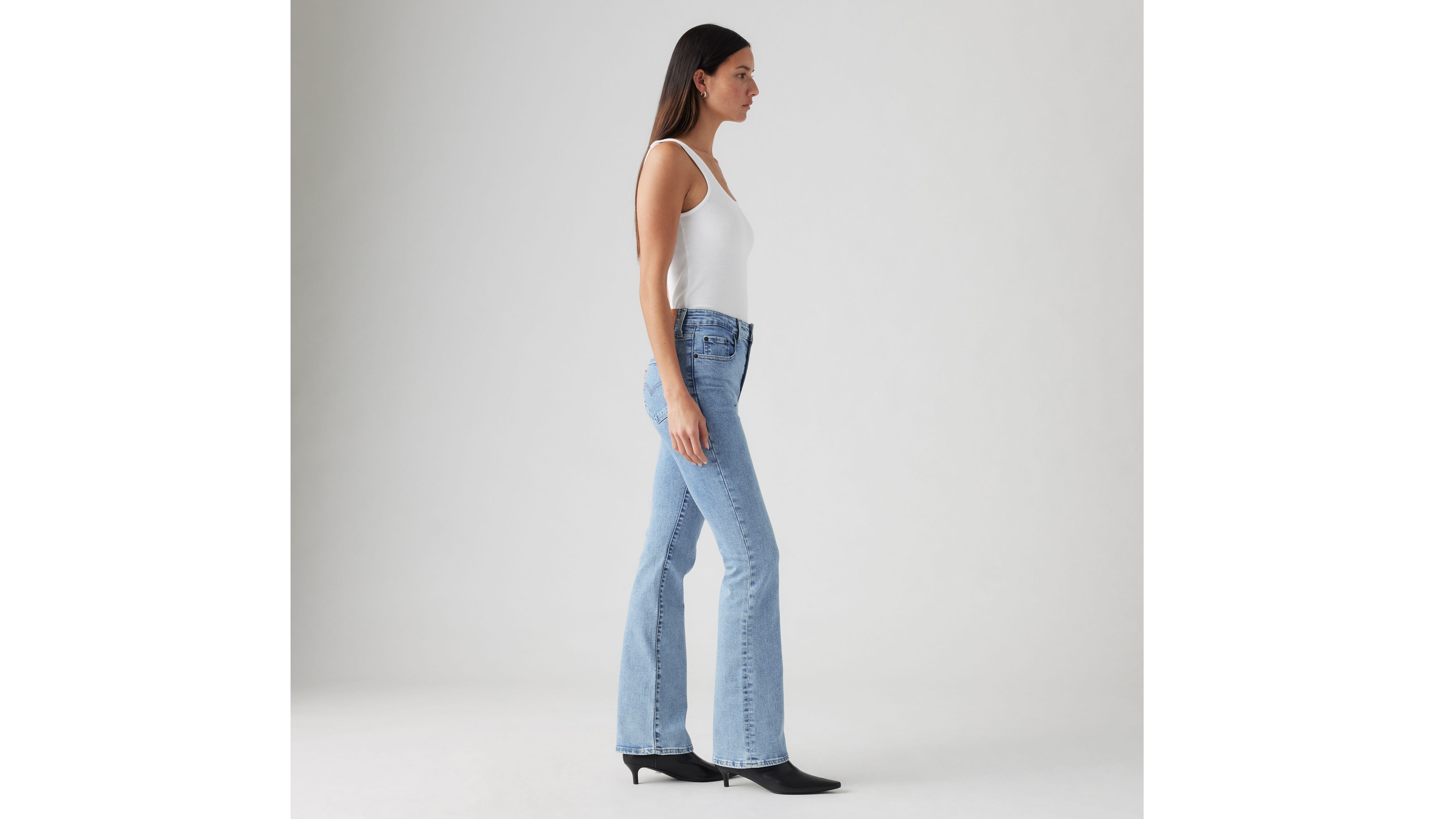 Levi's 725 High Rise Bootcut Women's Jeans 26x30 In Middle Course