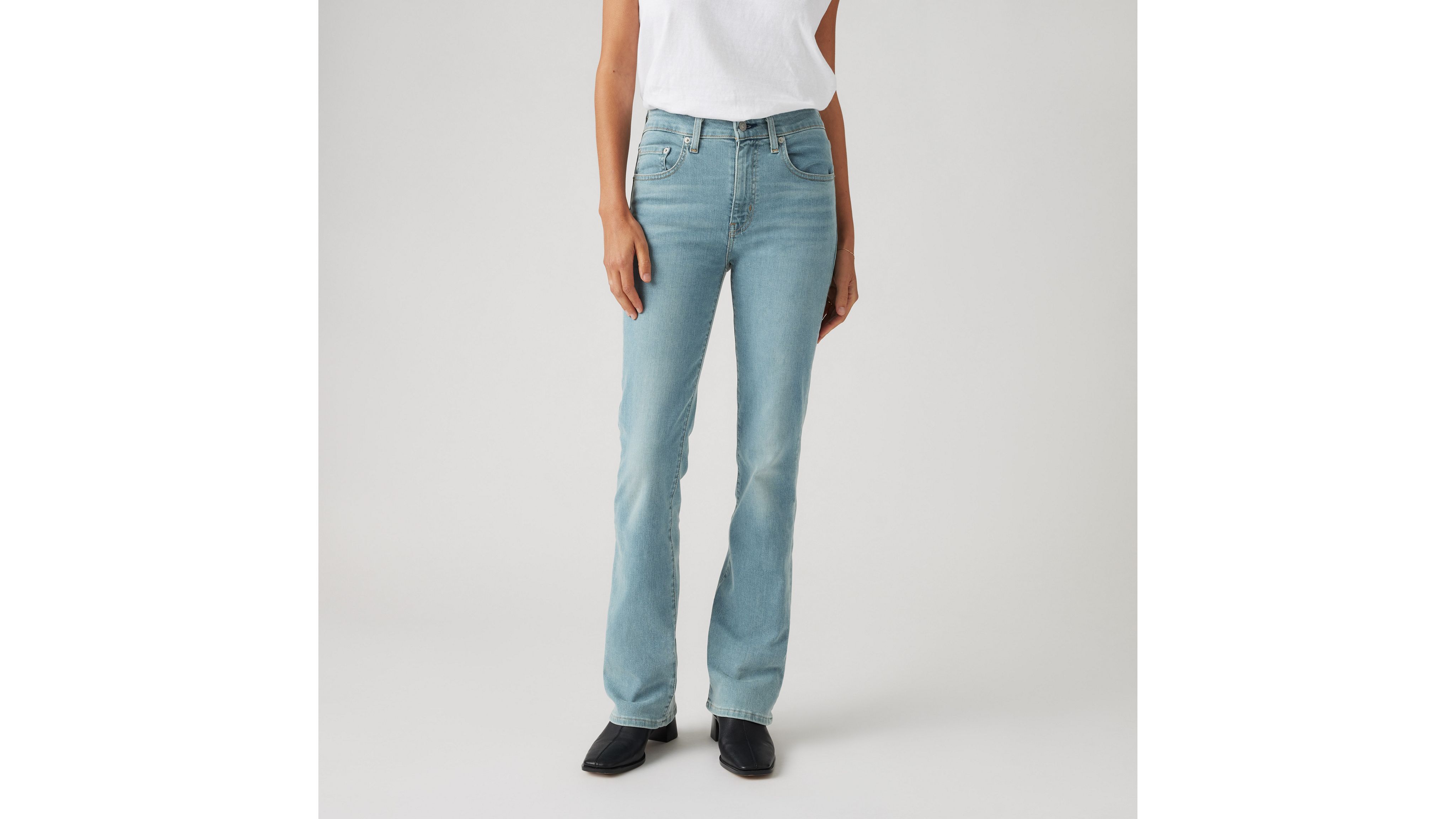 Levi's 315 Shaping Mid Rise Lightweight Bootcut Jeans In Liberty Life