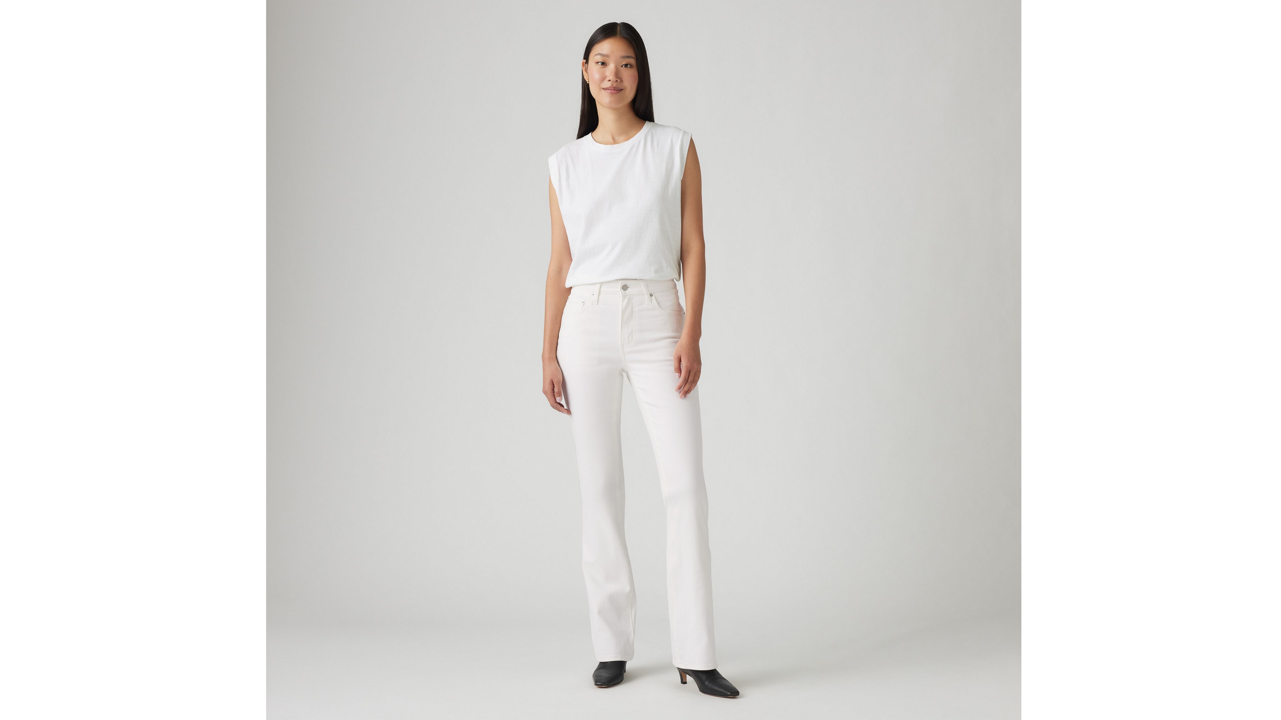 Levi's 725 High Rise Bootcut Women's Jeans 33x32 In Soft Clean White