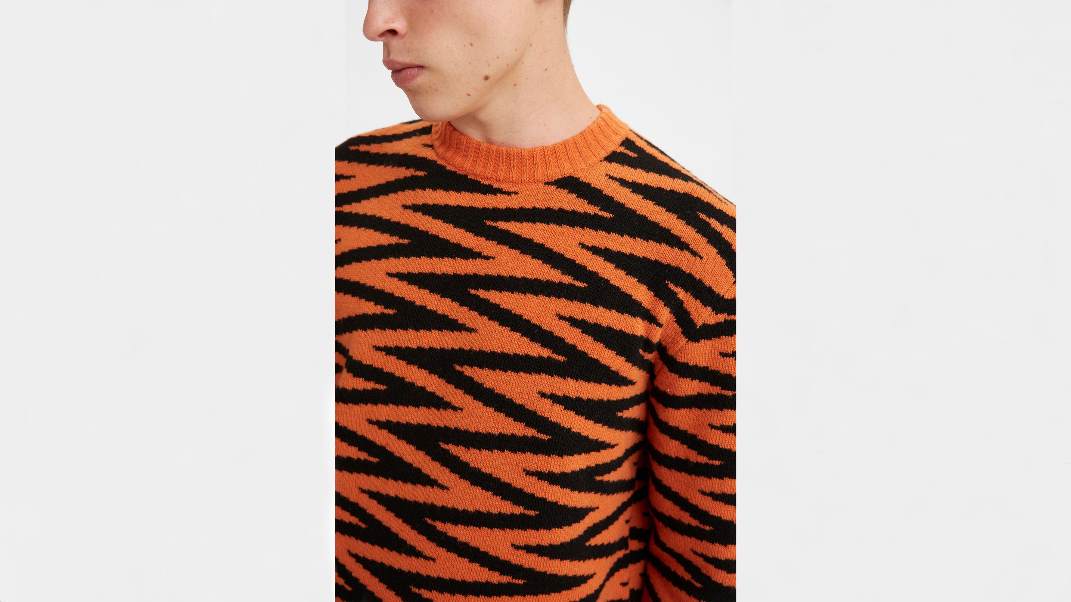 Loose Crewneck Sweater 3