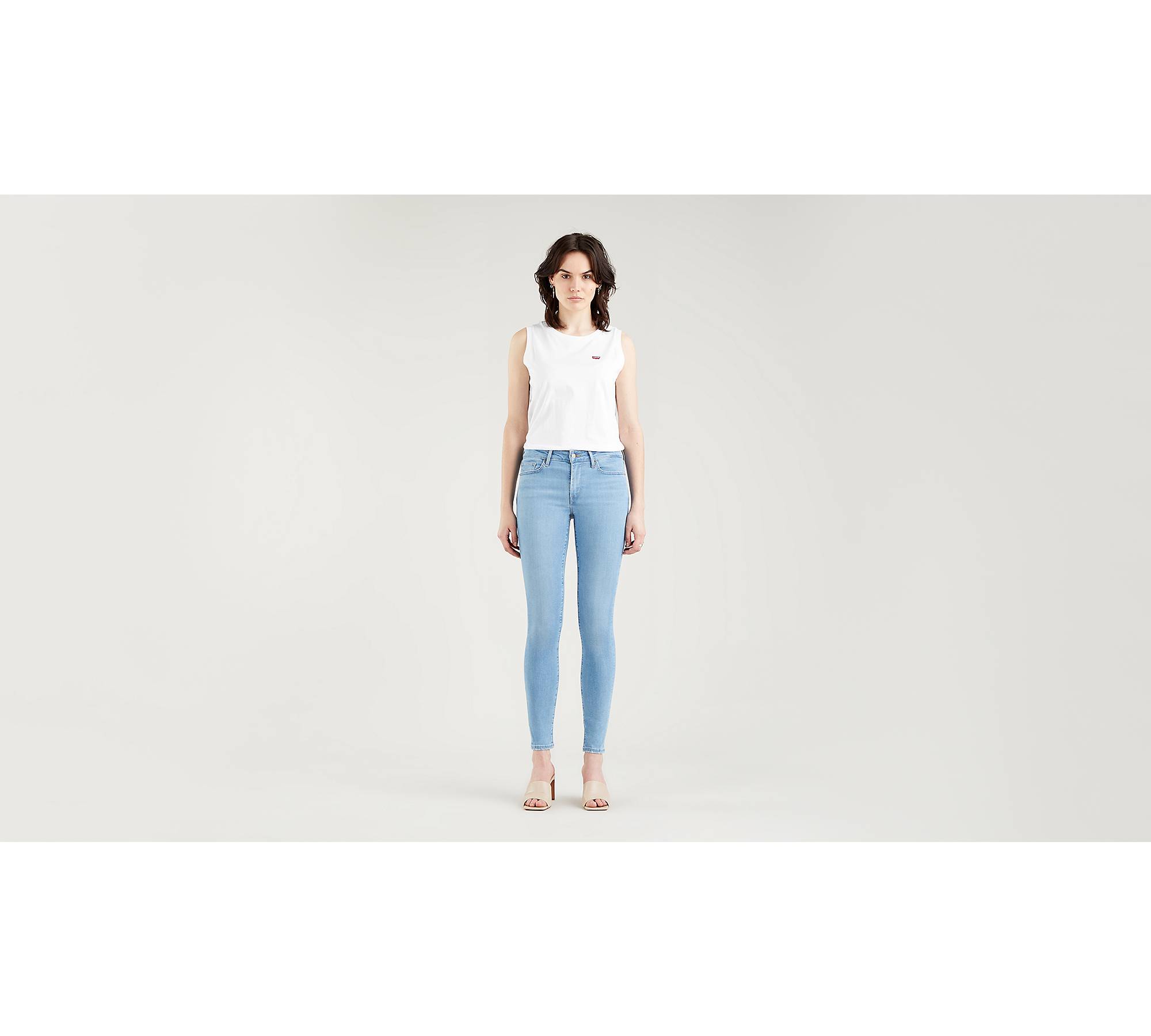 711 Skinny Women's Jeans - Light Wash US
